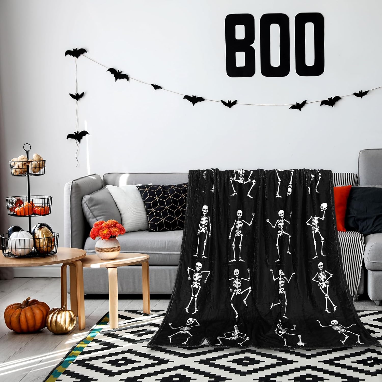 JarThenaAMCS Halloween Throw Blanket Black White Dancing Skeleton Fuzzy Blanket Decorative Soft Cozy Flannel Blanket for Home Bed Sofa Couch Chair, 50 x 60 Inch - Image 6