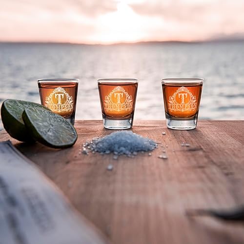 Miniatura 7 de Vasos de chupito personalizados elaborados con nombre de círculo de 2 onzas, parte inferior negra con texto personalizado para regalos, bodas,