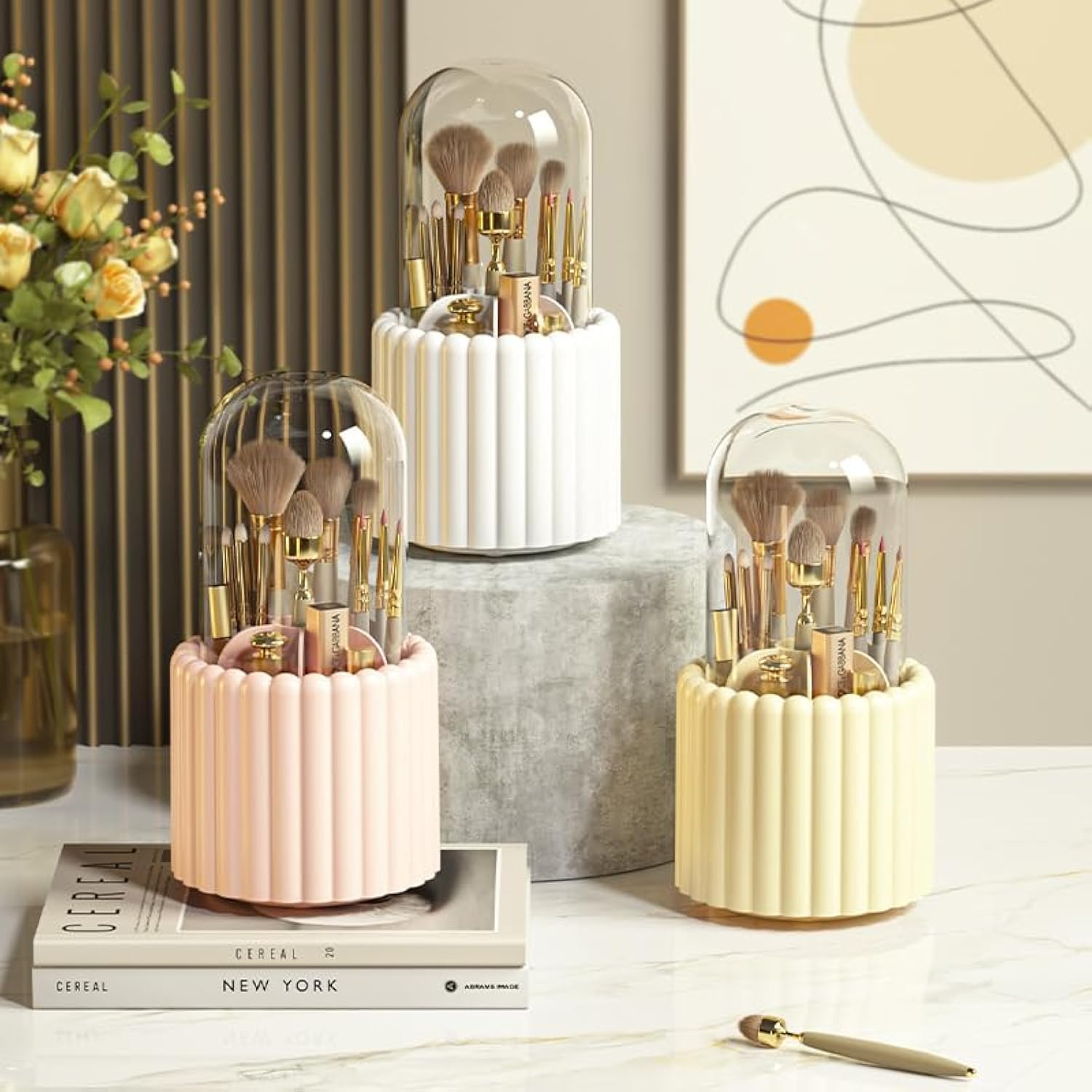 Makeup Brush Holder, Multifunctional 360°Rotating Cosmetics Make Up Organizer with Lid, 7 Slot Cosmetic Storage Plastic Makeup Brushes Cup Pencil Pen Holder for Bathroom Dresser and Office (Pink)