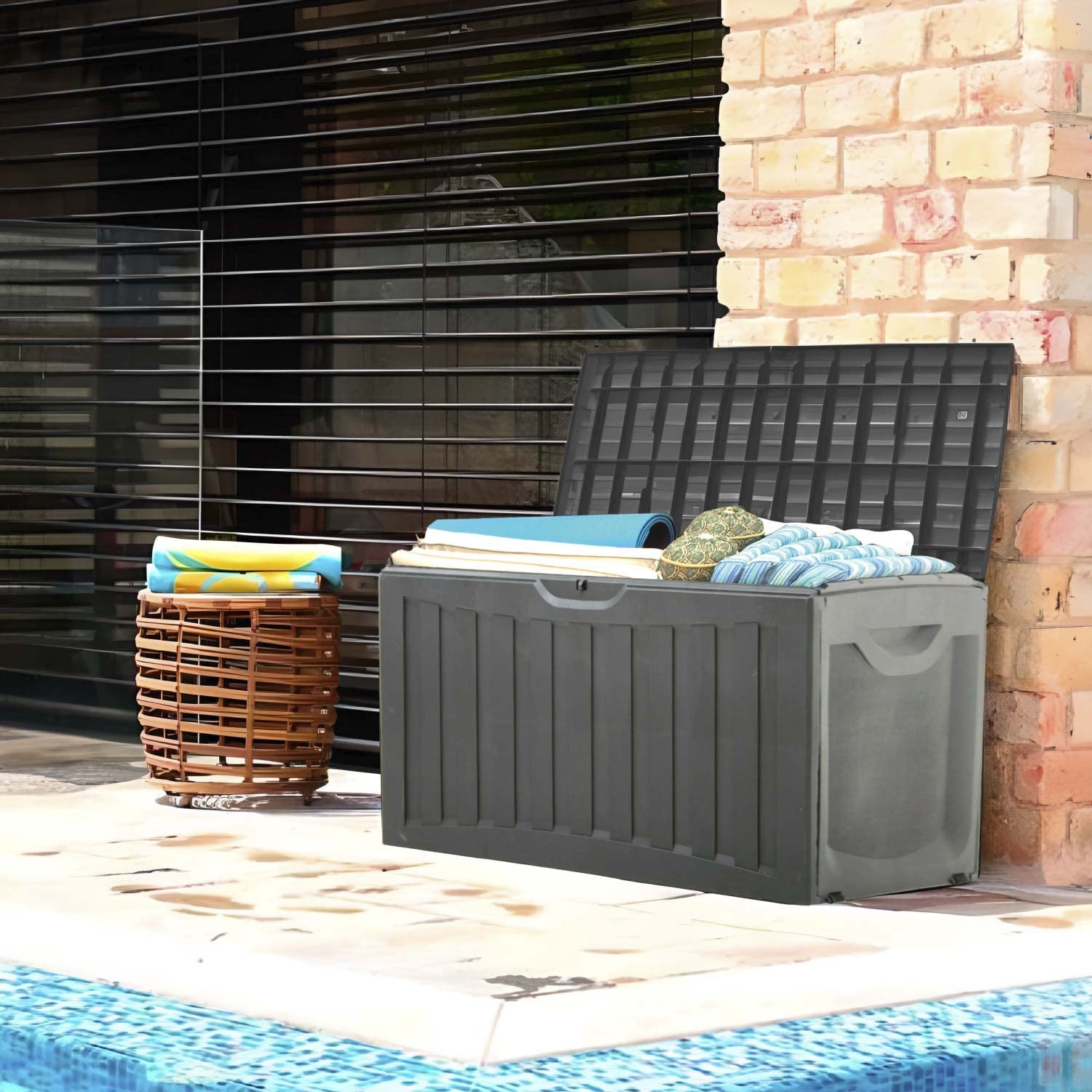 THINIA HOME Baule esterno in resina per giardino, terrazza o balcone, cassapanca impermeabile per oggetti e giocattoli, 340 litri, 118 x 53 x 57 cm