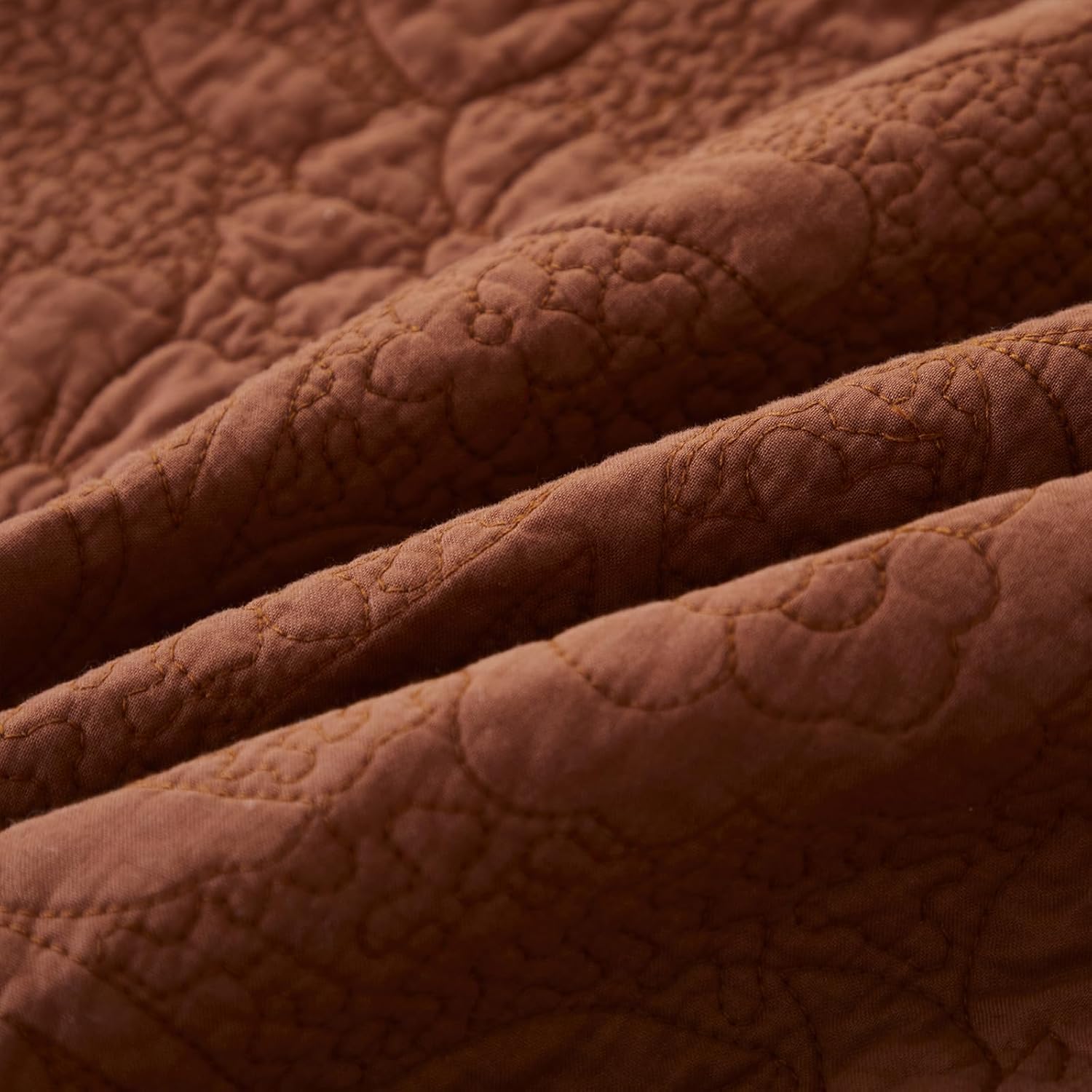 Brandream Burnt Orange Floral Vine Cotton Quilt Set Queen Size Luxury Scalloped Edge Vintage Cottage Bedding, Premium Stitching Coverlet with Pillow Shams | Cottagecore Bedding, Matelasse Coverlet, Breathable Cotton, Medium Weight, Scalloped Edge