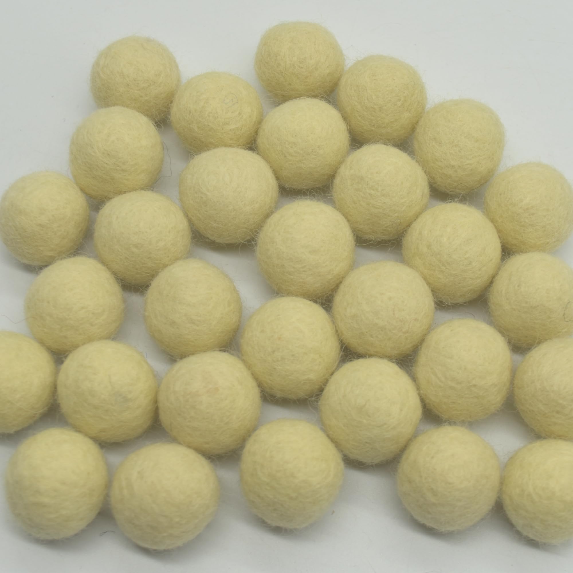 100% Wool Felt Balls 2cm - 100 Count - Cream