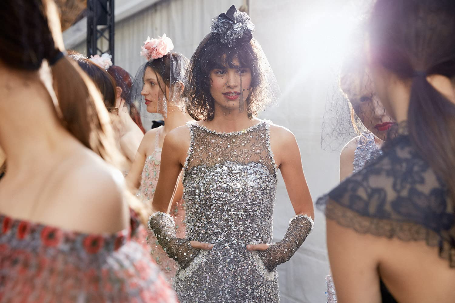 CHANEL – Fittings and Backstage