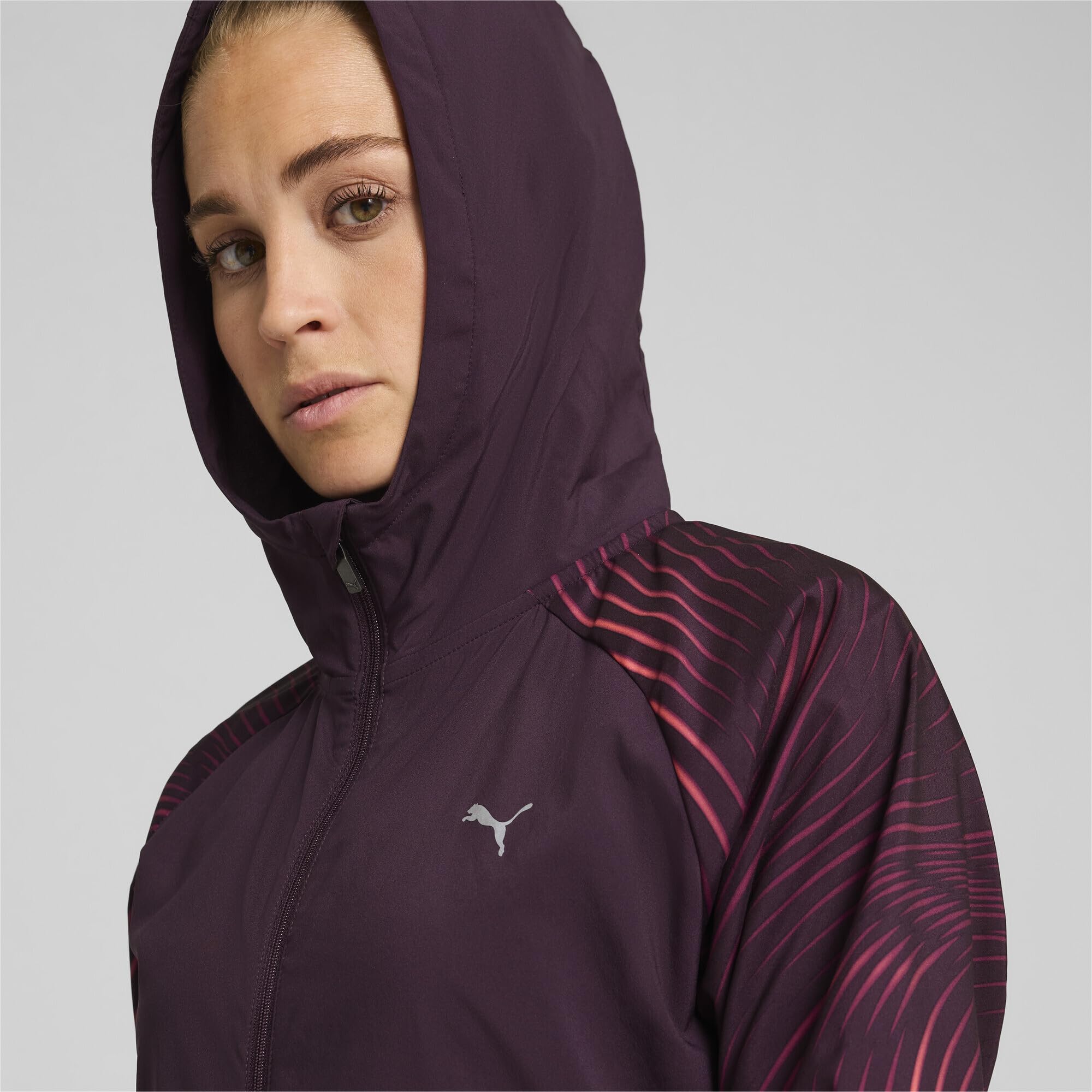 PUMA Run Favorite Aop Woven Jacket W Vestes tissées Femme (lot de 1)