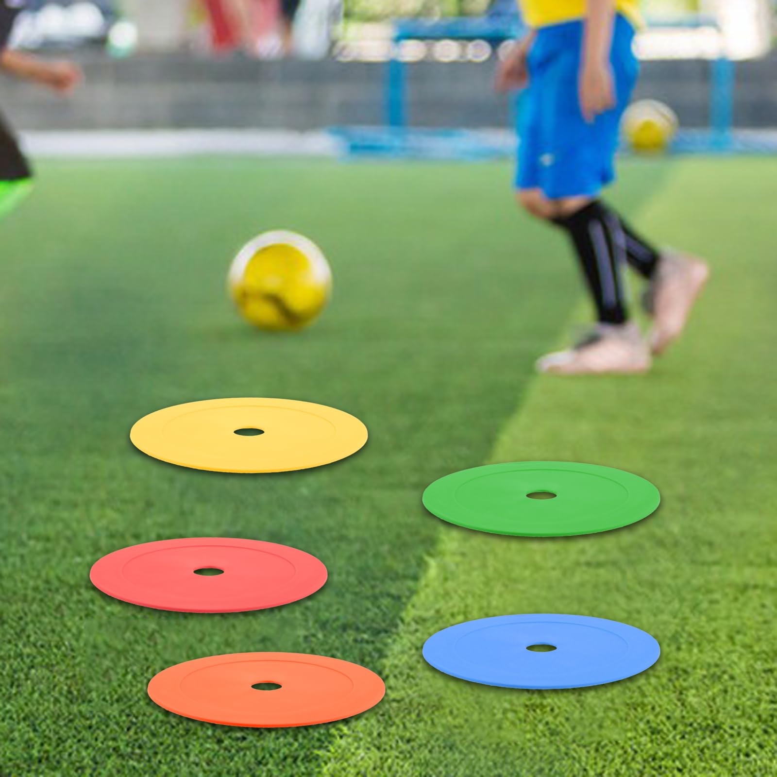 perfk Lot de 50 Cônes Plats Antidérapants de 15,3 cm, Plots de Marquage pour Football Cône, Plots Sport avec Sac en Filet, pour Le Football, L'entraînement Sportif, Le Volley-Ball et Le Basket-Ball