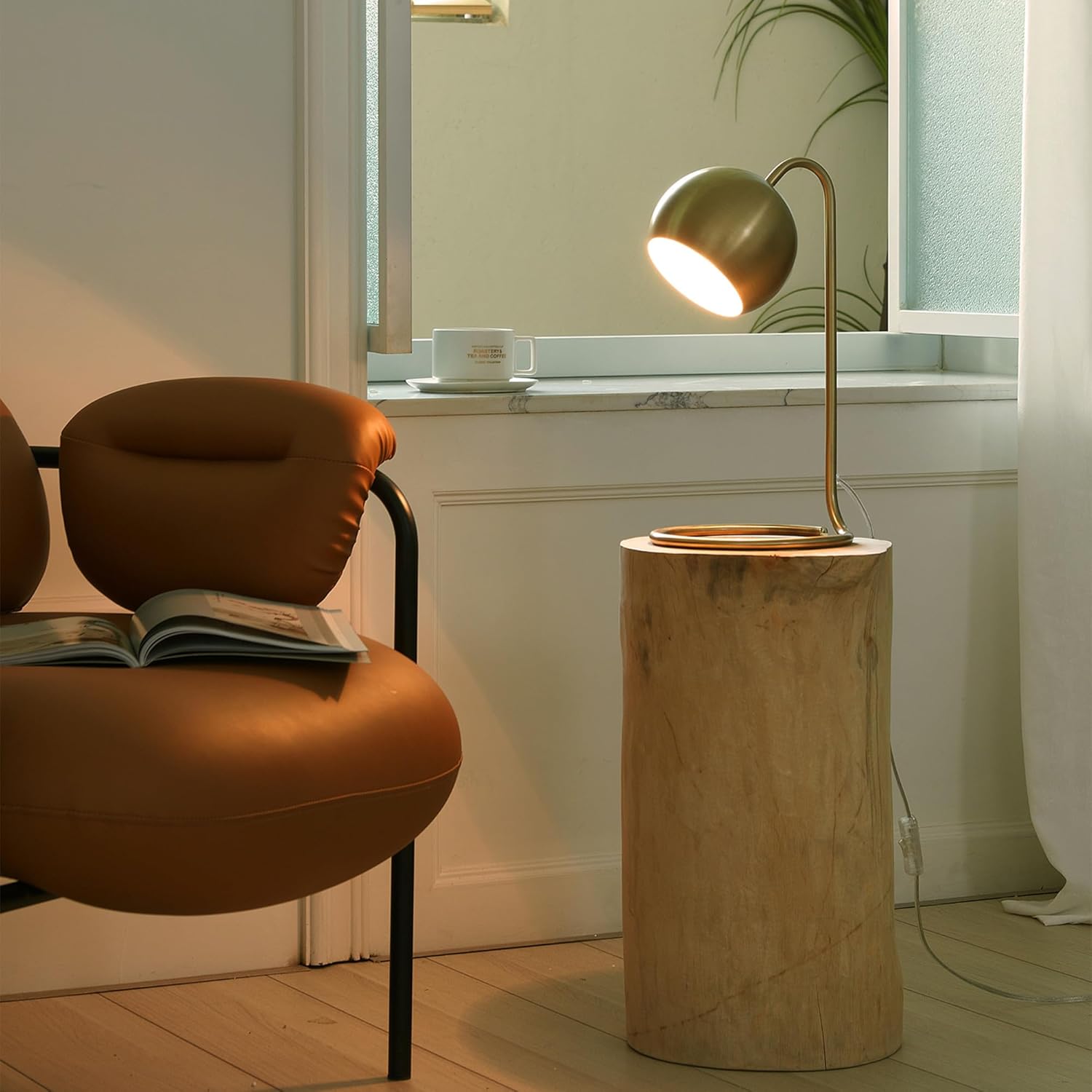 GLOBE Electric 52885 15" Desk Lamp, Matte Brass, White Inner Shade, Modern, Home Décor, Lamp for Bedroom, Home Office Accessories, Desk Lamps for Home Office, Desk Light, Desk Lamp White Shade