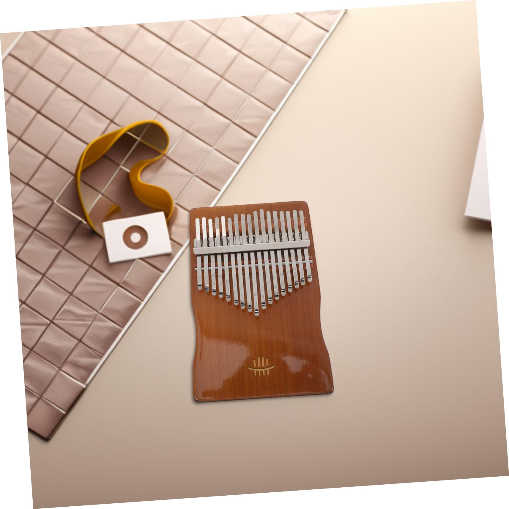Toyvian Pianoforte per Dita 17-toni Kalimba in Legno e Metallo per Principianti, Strumento Musicale Portatile Martello Accordatore
