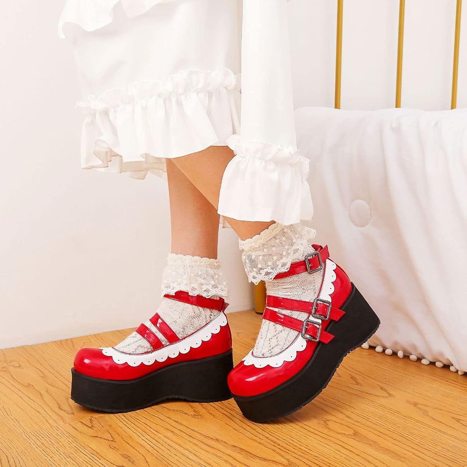 Mary Janes Shoes Women Patent Leather Uniform Gothic Lolita Shoes School Uniform Dress Shoes (Color : Red, Size : 5.5 US)