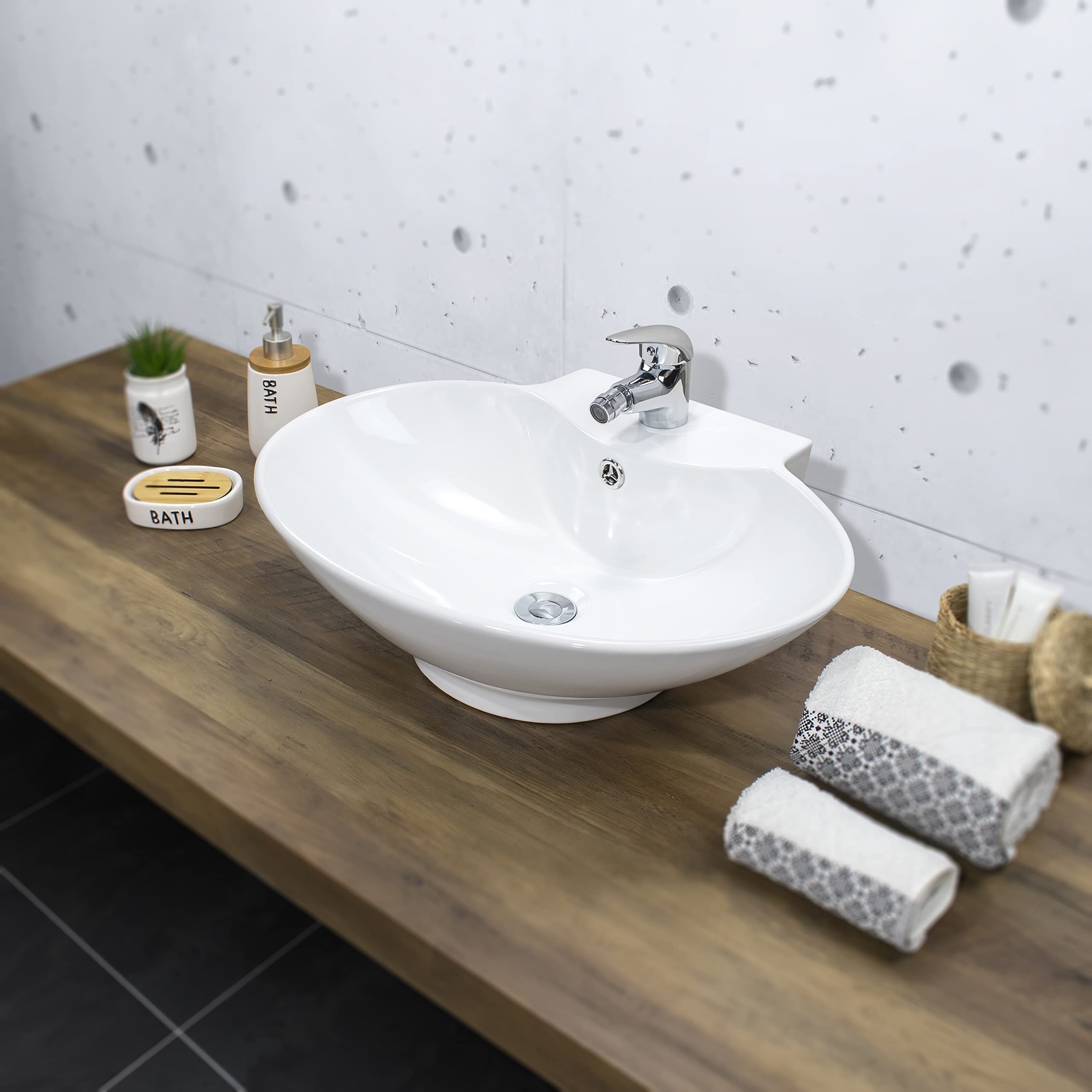 MOG Lavabo su piano in ceramica 57,5 x 44 x 17 cm design Marecchia in bianco