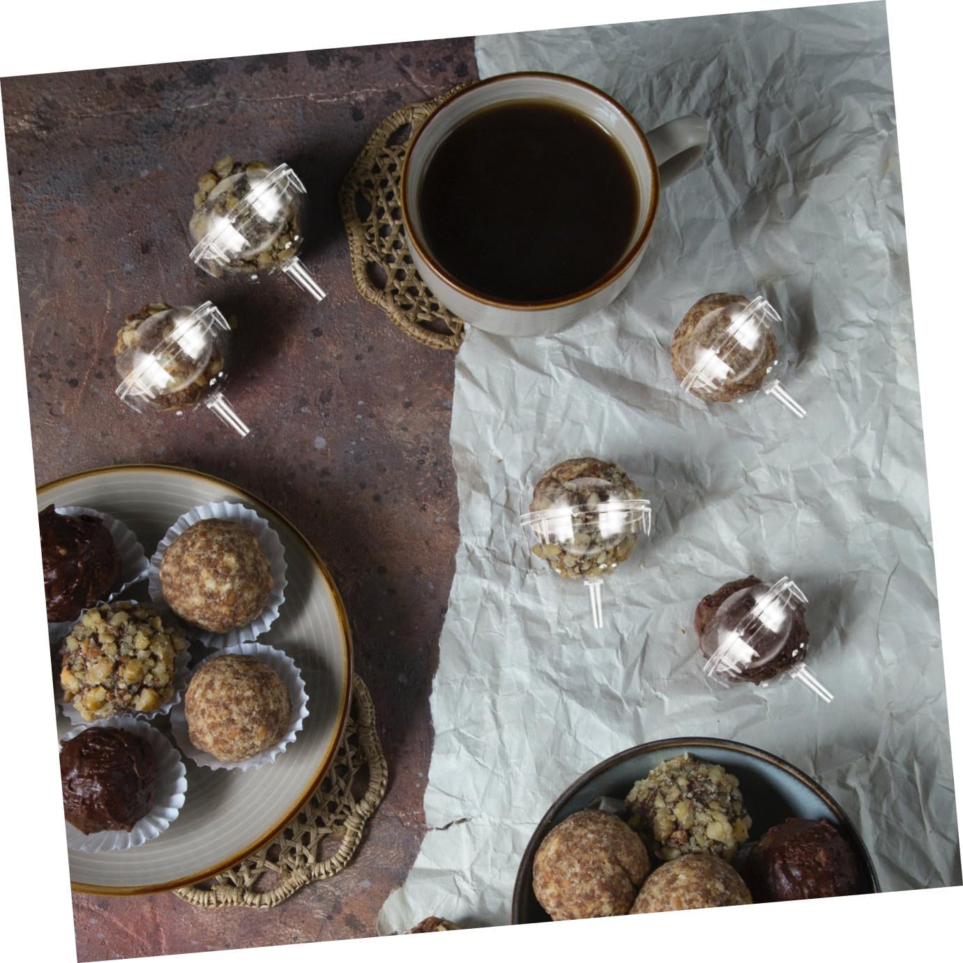 SUPVOX 50pcs Chocolate Wrapping Cups Candy Holders Truffle Chocolate Cups with Lid Floral Packaging for Valentine's Day Bouquet Candy Decoration Supplies