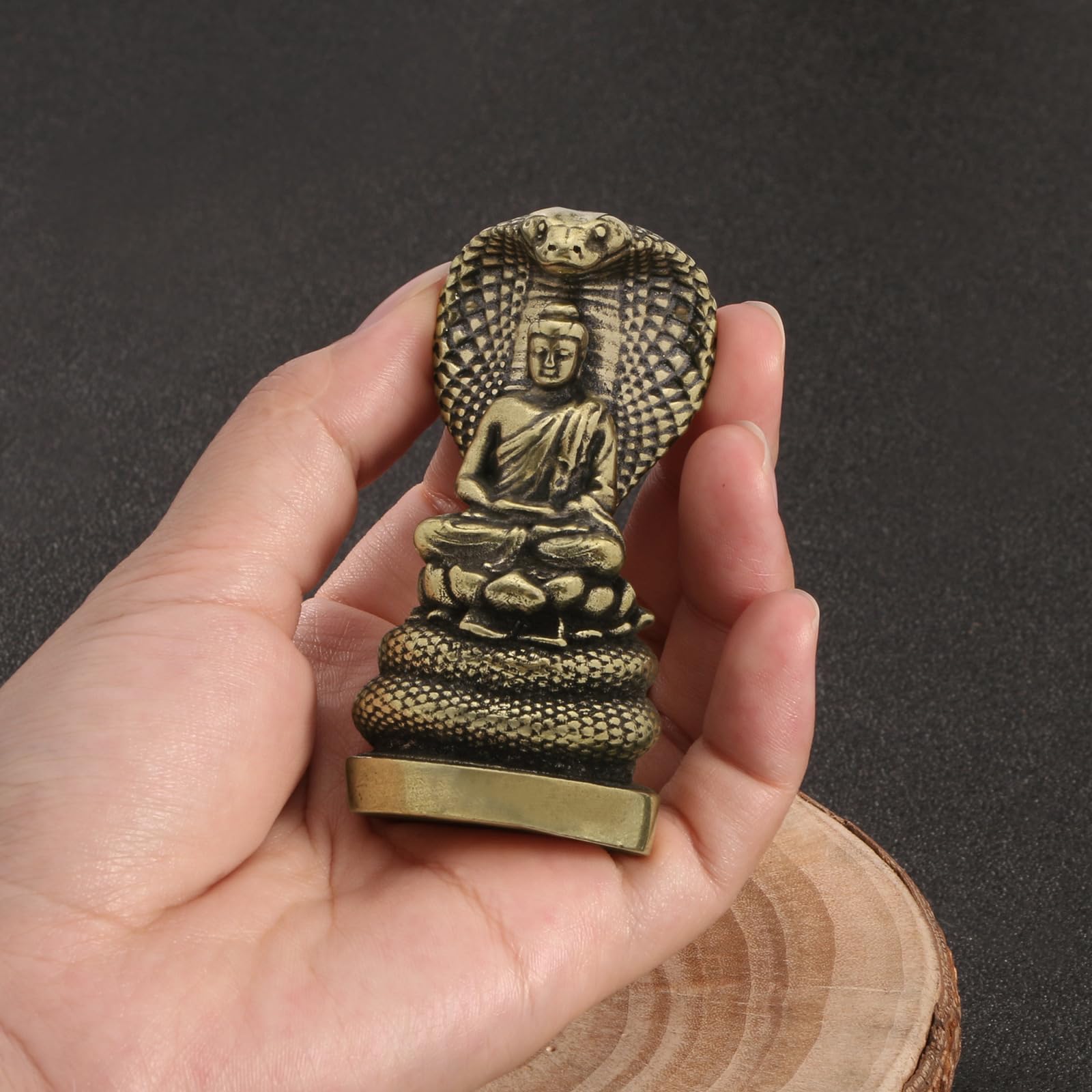 NBKLSWSUI Handmade Brass Creative Buddha Statue Sculpture Figurine Copper Small Sculture For Living Room Home Office Desk Bedroom