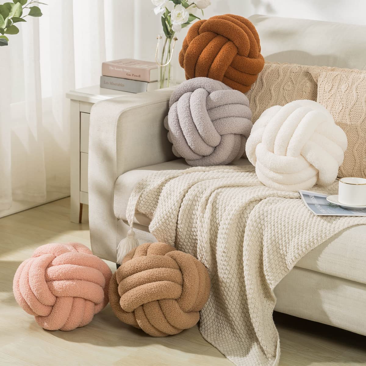 Knotenkissen, Ball, rund, weiß, Knotenkissen, weiches Heimdekorationskissen, Bouclé, Kreis, geknotetes Kissen, handgefertigtes Wurfkissen, Akzentkissen für Couch, Sofa, Schlafzimmer, 24,9 cm