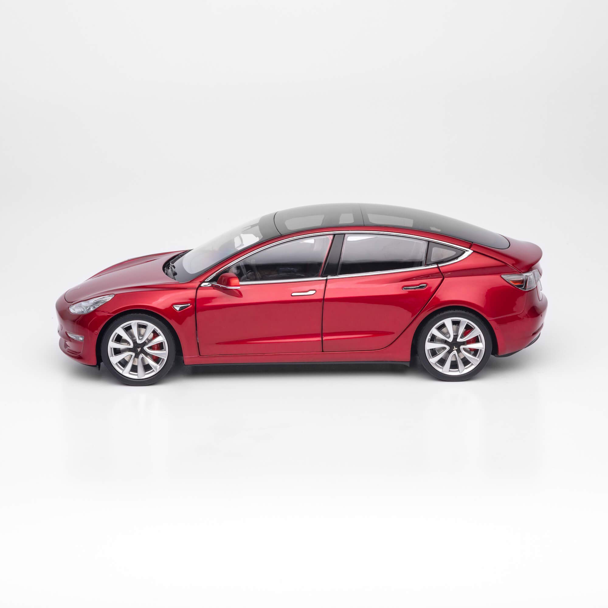 Buy Tesla Diecast 1:18 Scale Model 3 - Multi Coat Red Online at