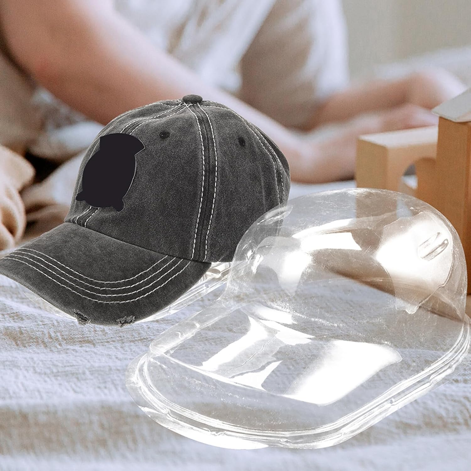 BESPORTBLE 2Pcs Baseball Cap Display Cases, Clear Hat Protector Holders for Signed Baseball Caps, Clear Display Case Hat Boxes for Collectibles Storage Hats Plastic Cap Mold Protectors