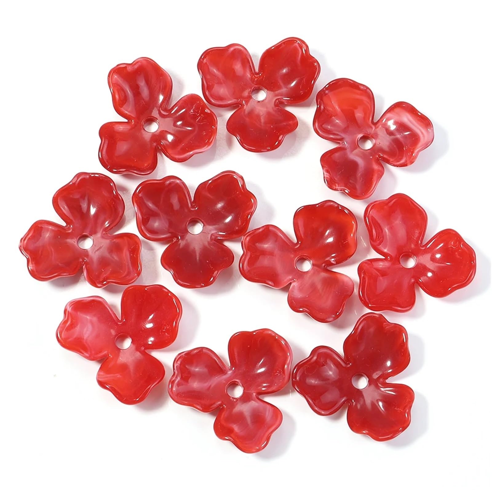 Perles en acrylique fleur rouge légères, finies sans bavure pour boucles d'oreilles