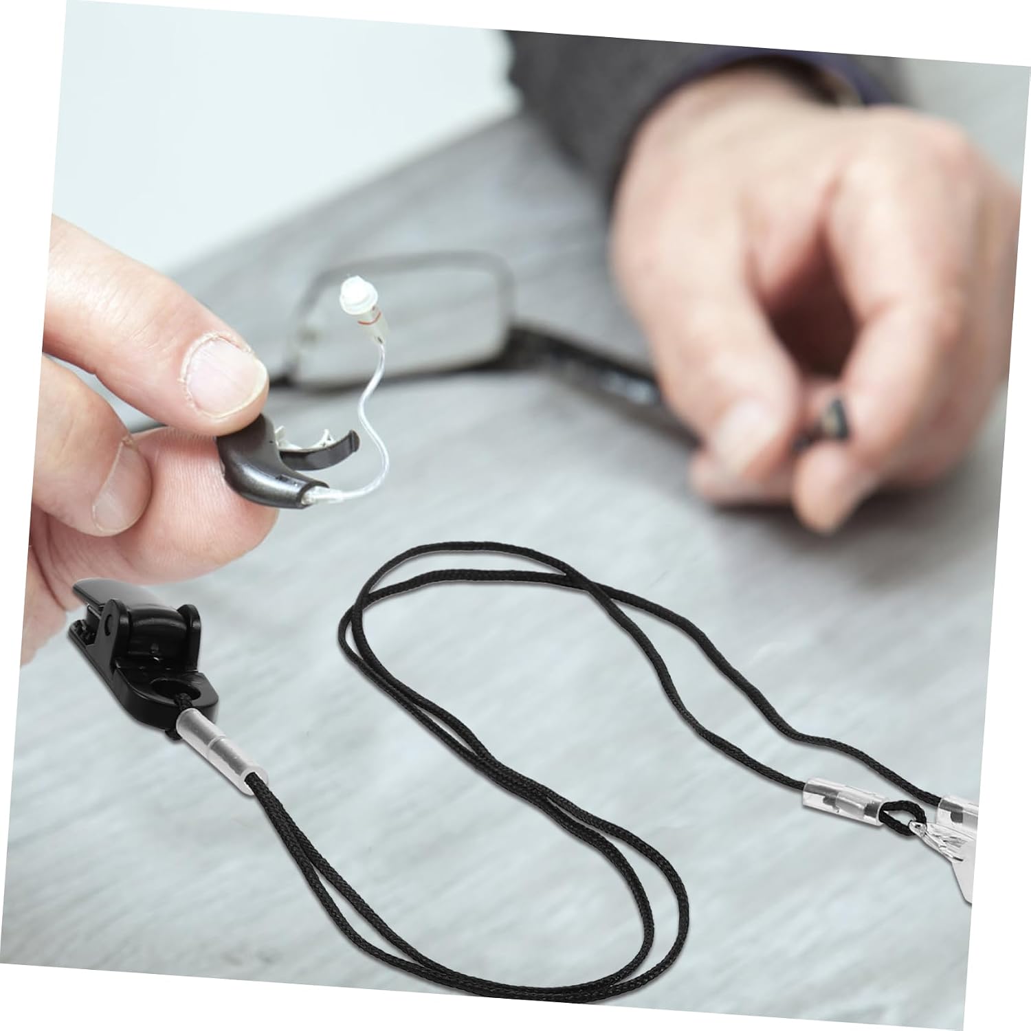 Rope Lanyard Comfortable Ear-Back Holder for Elderly Hearing Amplifier Protector Black Universal Fit