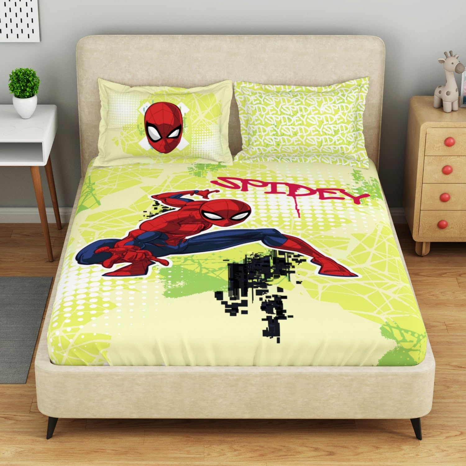 Spaces Marvel Spiderman Kids Bedsheet – Double Bed, Whisper White, 100% Cotton, 180 TC, 1 Double Bedsheet with 2 Pillow Covers (228 x 274 cm, 43 x 68 cm)