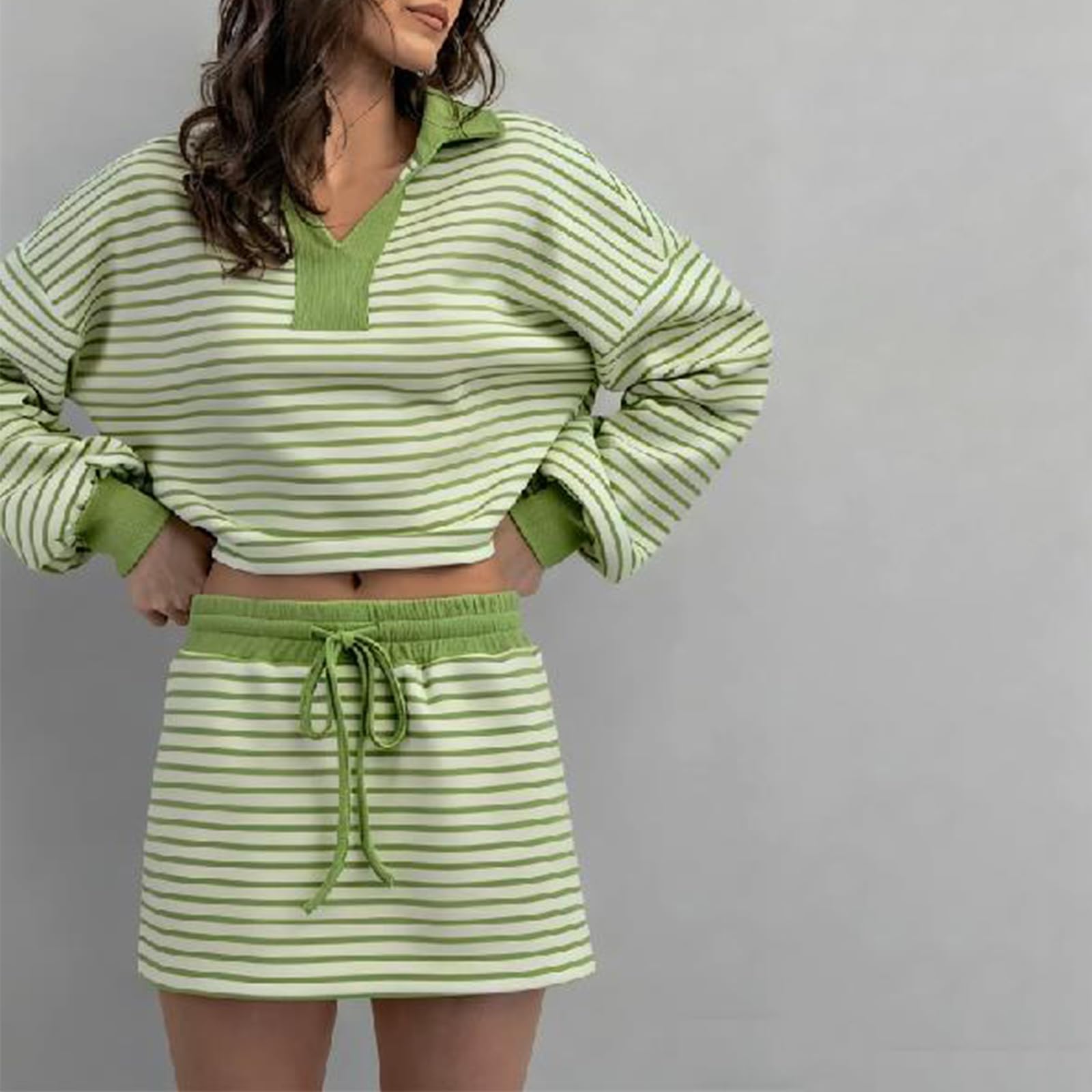 Sexy outfit Damski zestaw w paski Bluza z długim rękawem i dopasowana spódnica ze sznurkiem Casual 2-częściowy zestaw odzieży codziennej Streetwear