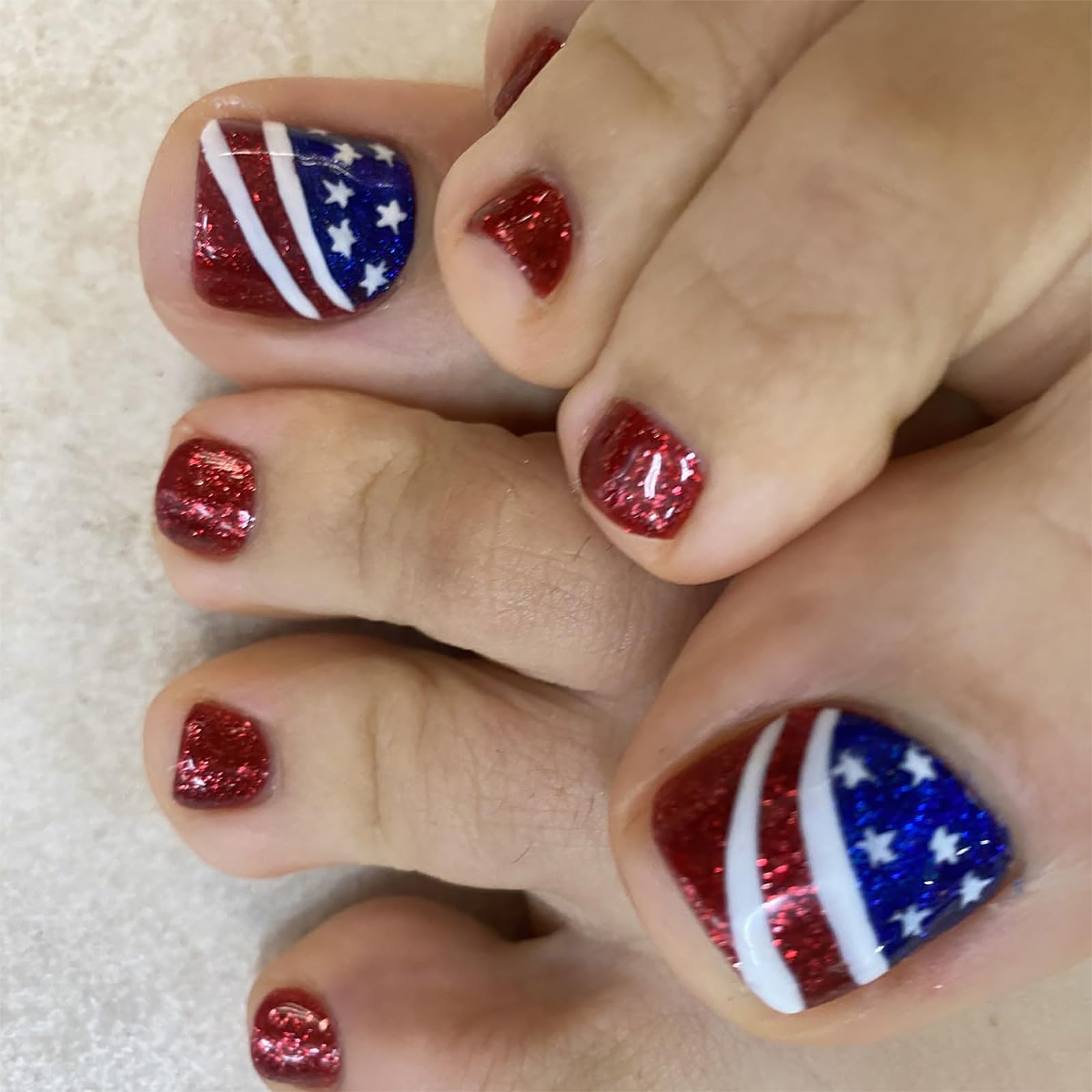 4th of July Glitter Press on Toenails Short Square Fake Toe Nails America Flag Full Cover Independence Day Stars Artificial Red Stick on Toenails for
