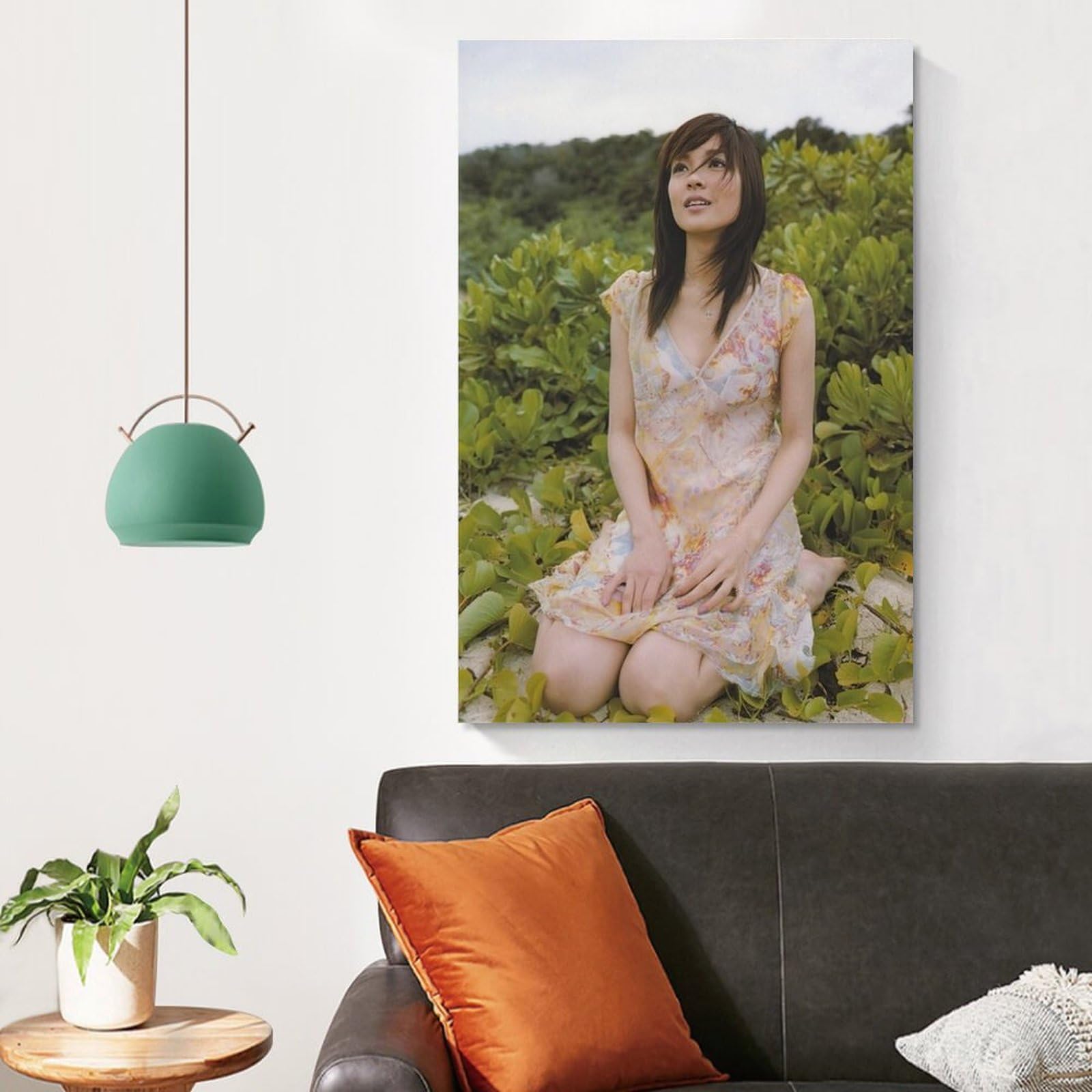 Amazon.co.jp: 国仲涼子グラビア水着画画像集女優・歌手・アイドル68