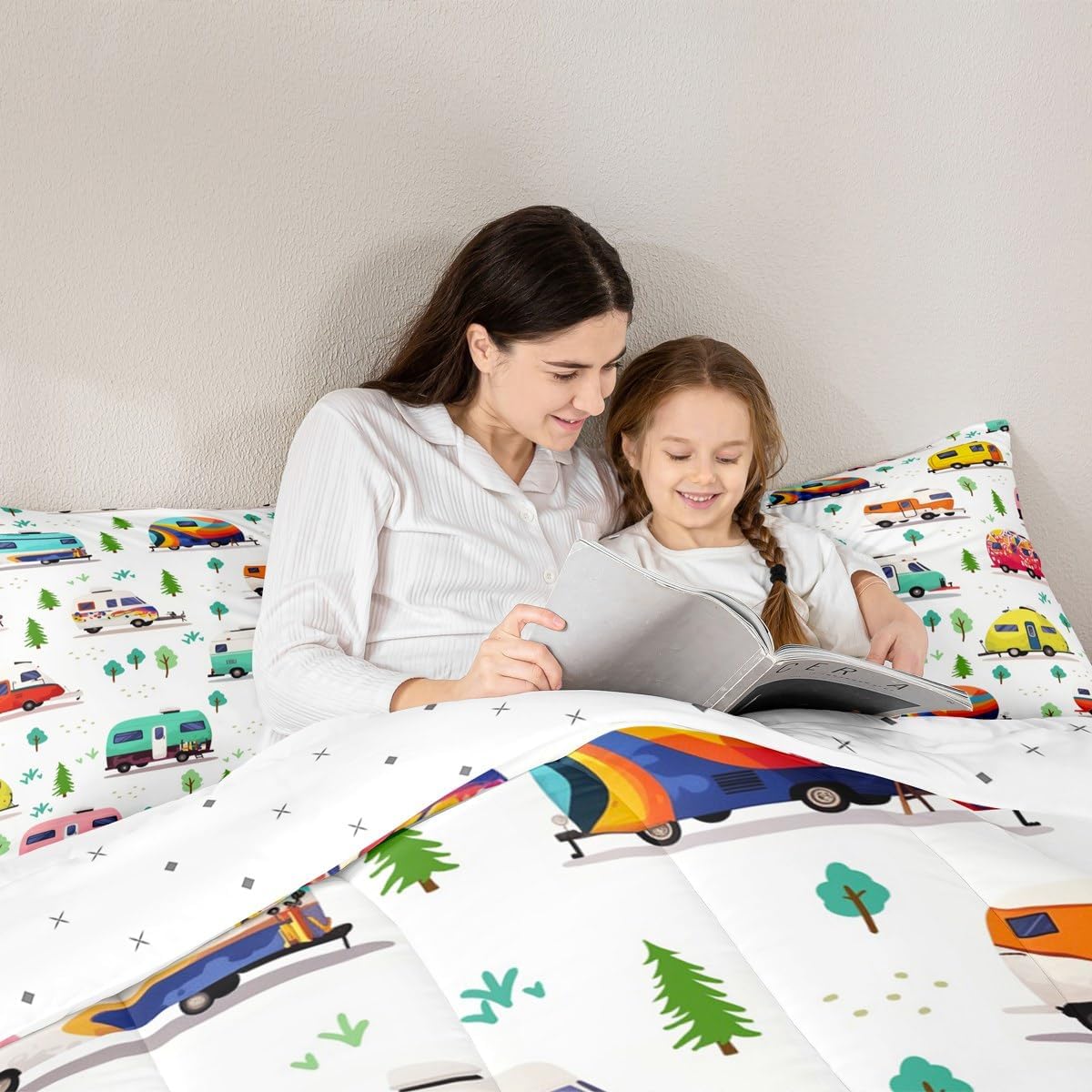 Manfei Happy Camping Comforter Set Queen Size, Camper RV Trailers Bedding Set 3pcs, Travel Adventure Theme Down Comforter for All Season, Kids Boys Teens Room Decor, 2 Pillowcases, No Sheets
