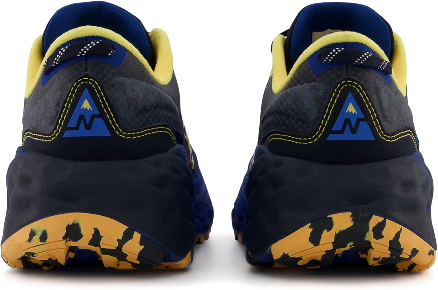 【入荷極小！新作】ニューバランス フレッシュフォーム モアトレイル v2, ブルーグルーブ/鮮やかなアプリコット