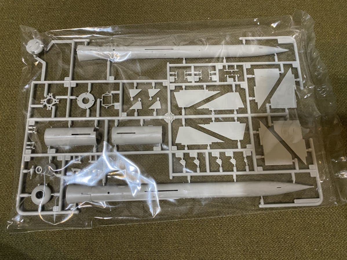Amazon.co.jp: 【1/35】トランペッター ソ連軍 SA-2 地対空ミサイル 未