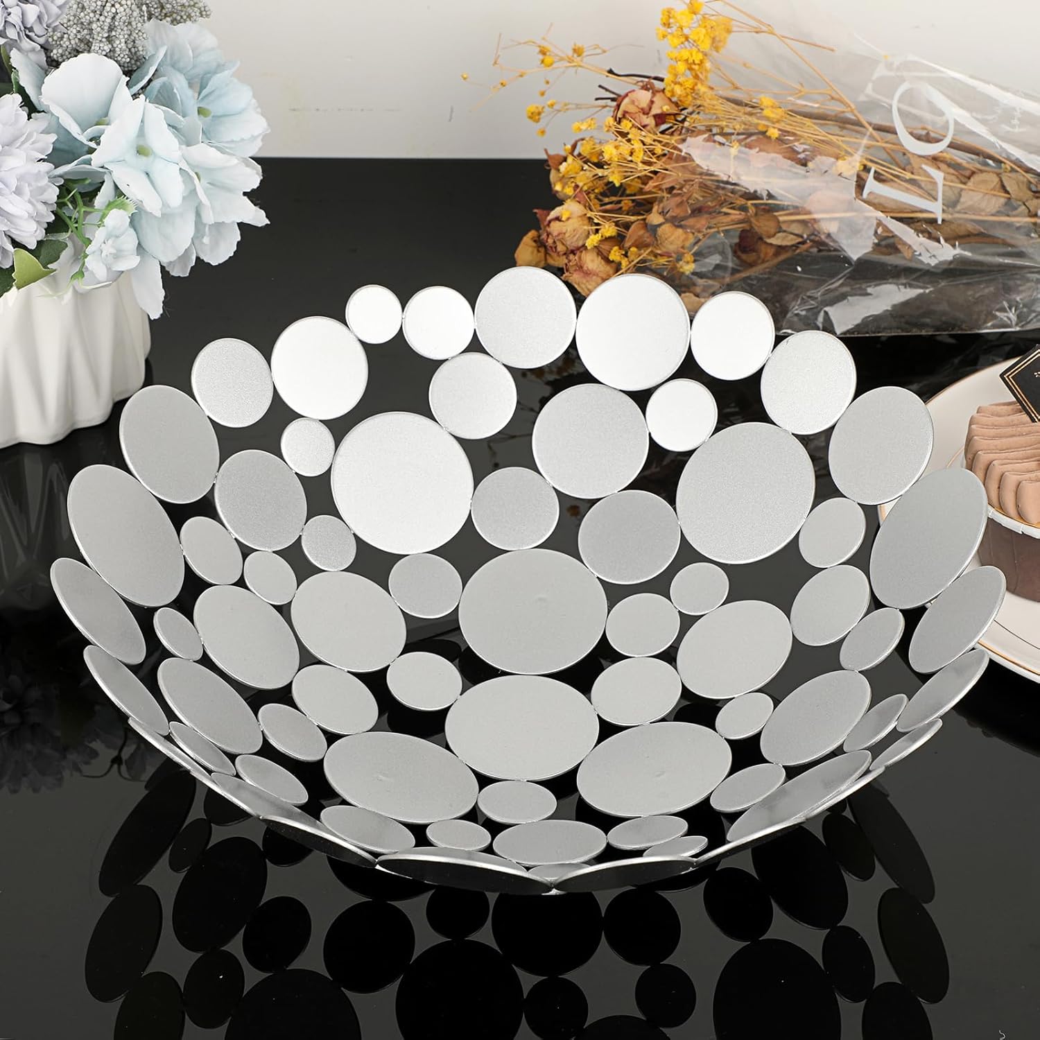 OwnMy Silver-Gray Metal Fruit Bowl Basket Creative Fruit Stand Round Fruit Tray Decorative Home Kitchen Countertop Fruit Holders, Iron Large Fruit Plate Round Storage Tray for Breads Snacks Candy