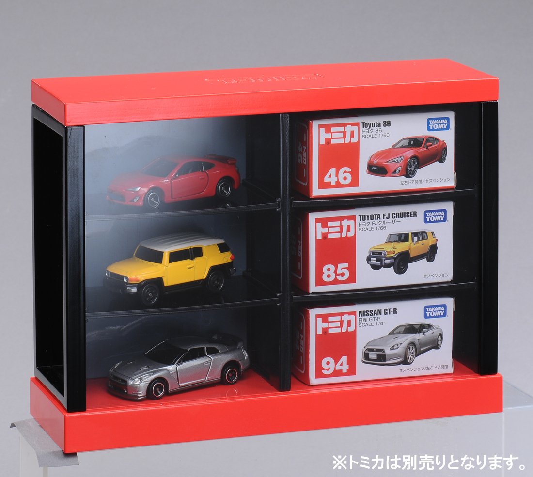 Amazon | トミカ ディスプレイスクエア パッションレッド | ミニカー 