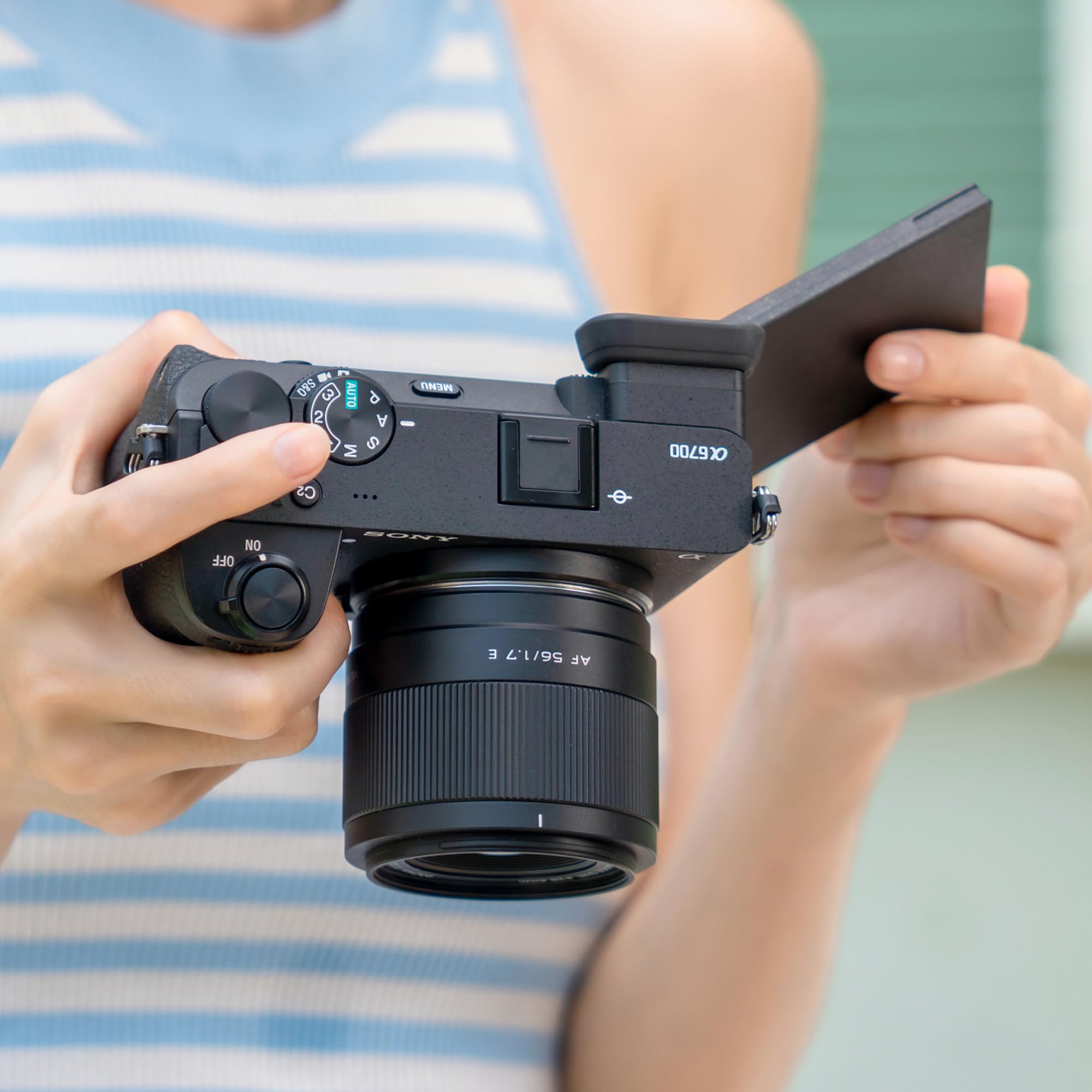 Obiettivo AF VILTROX 56mm F1.7 f/1.7 per attacco Sony E, obiettivo APS-C Prime ad ampia apertura compatibile con fotocamere Sony E-Mount Alpha a7cr a7cii a7c a6700 zv-e100 a6600 a6400 a7iv a7iii