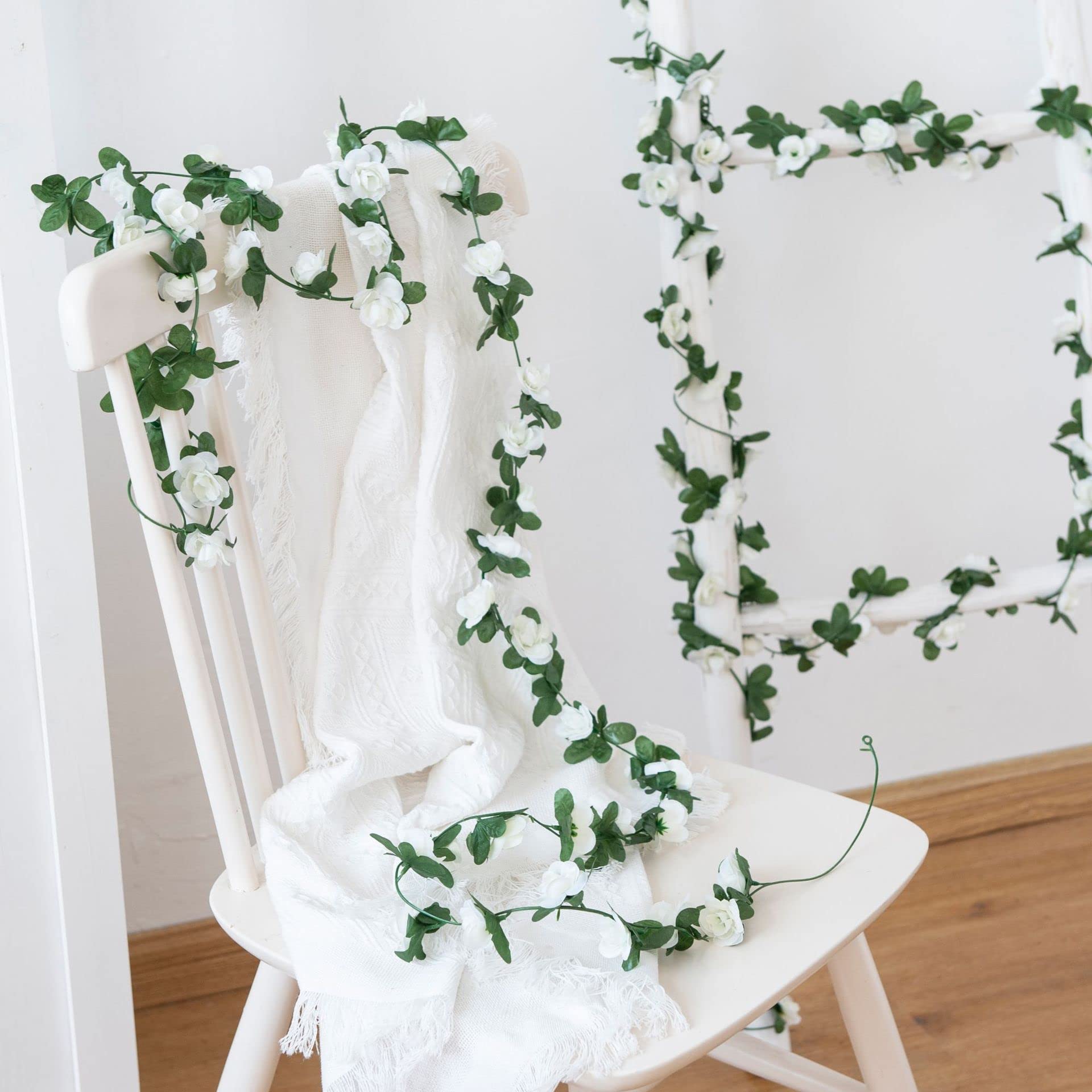Flores falsas – 4 plantas artificiales de vid de rosas de 32.8 pies para colgar hiedra rosa para el hogar, hotel, oficina, boda, fiesta, jardín, decoración artística (blanco) 5