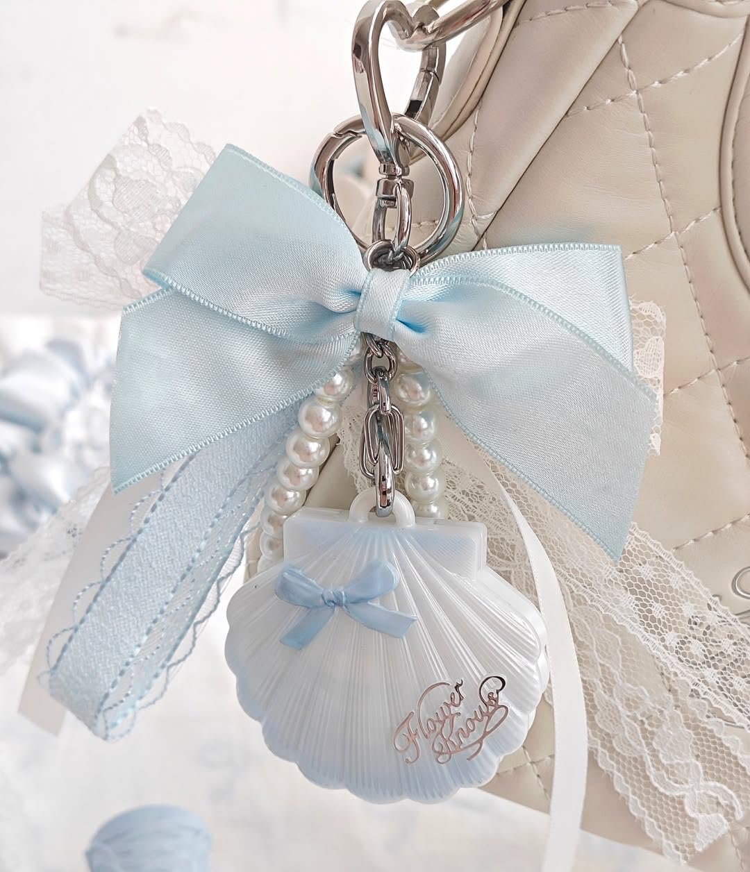 Flower Knows Shell's Jewel Highlighter Balm,Cute Bag Charms Keychain Purse,Glitter Pearly Highlighters Makeup,Natural Glow Finish,Long Lasting & Smooth Gliding Gift(Blue Tears)