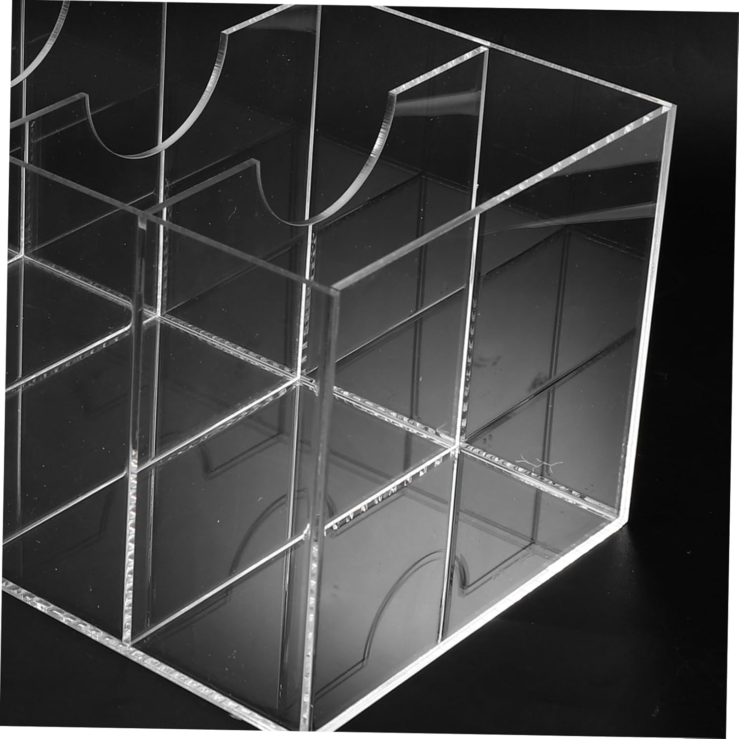 Multi-grid Belt Storage Box Acrylic Organizer for Belts Watches Jewelry and Accessories for Home Closet and Retail Display