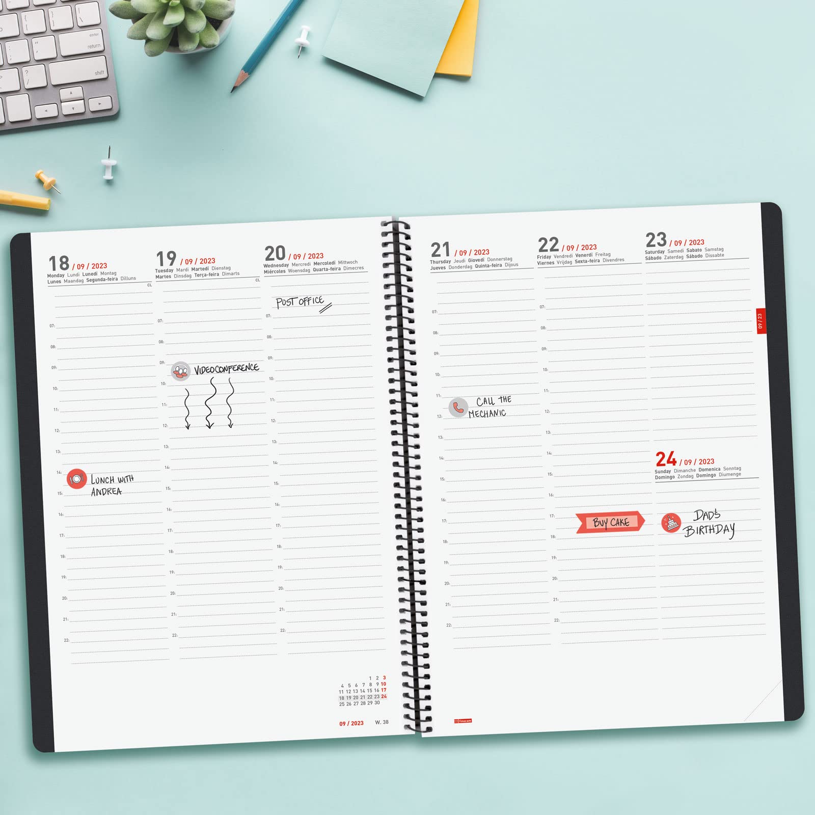 Agenda Finocam Ikon 16 Mois 2023-2024 Semaine Sur 2 Pages - Format A5 Noir