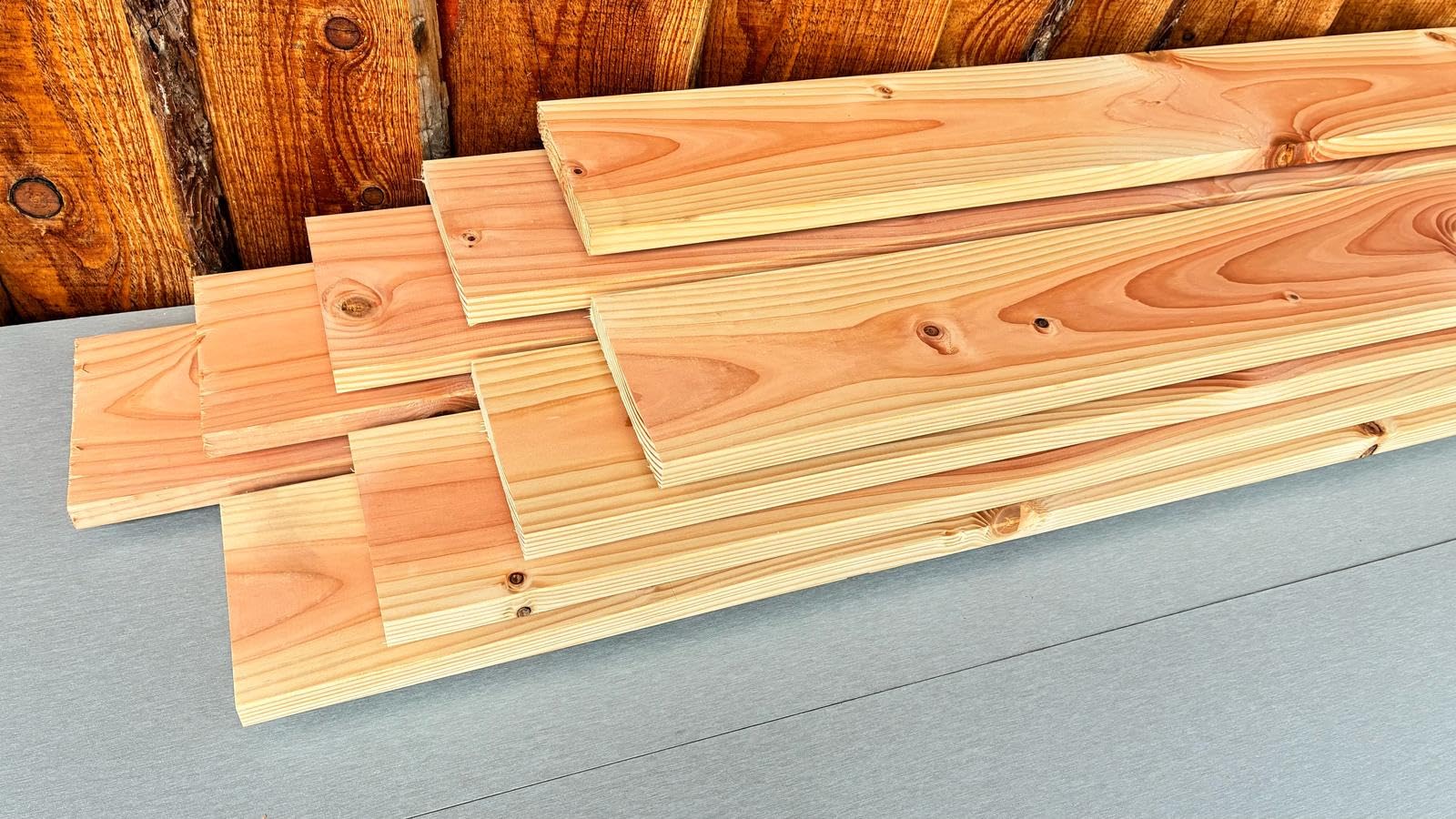Douglasie Brett 4-fach gehobelt 14,5 x 2 cm x 150 cm Länge - Terrassendiele Bohle Fassadenholz Glattkantbrett (8 Stück)