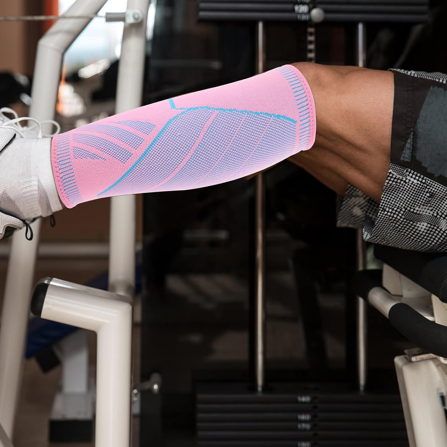 OSALADI 2pcs Pink Calf Compression Sleeves Size M (weight 80-120 Lbs) Leg Support for Running Basketball Cycling with Breathable Fabric and Shin Relief