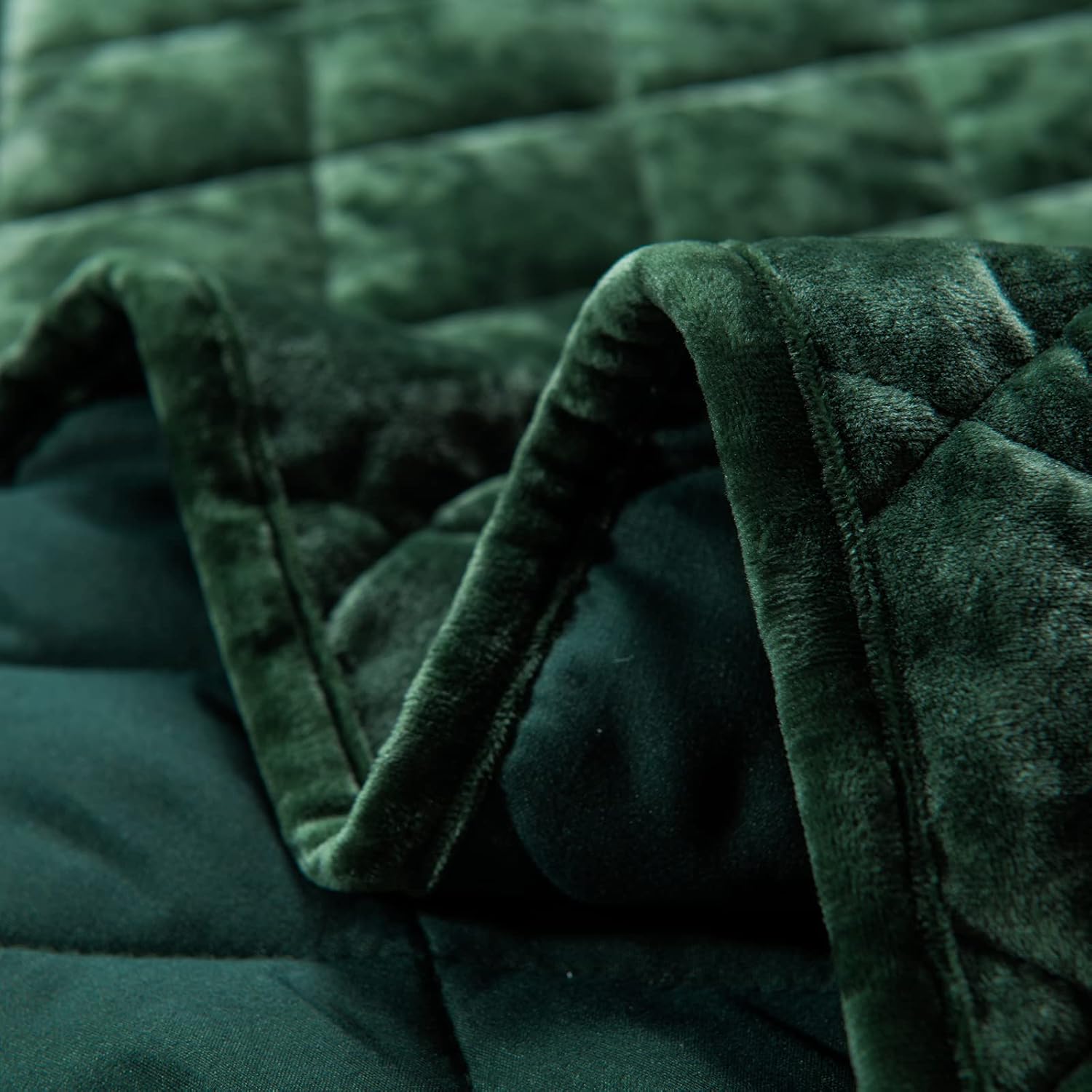 Fredsure Distressed Velvet Quilt Set, 3 Pieces Blackish Green Queen, Distressed Velvet Face and Brushed Microfiber Reverse with Diamond Quilting - Image 4
