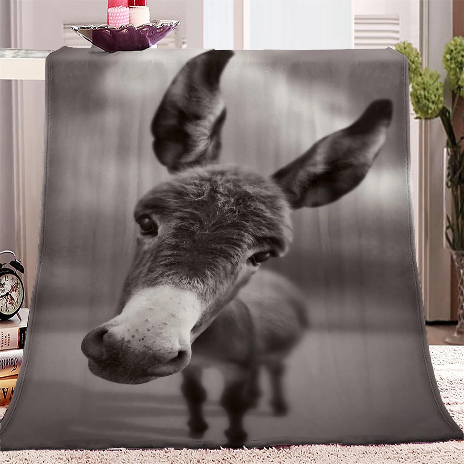 Throw Blanket Animal Little Donkey Soft Fluffy Flannel Fleece Blanket, Warm Microfiber Plush Couch Sofa Throw, Cozy Single Bed Blankets for Kids 80 x 150cm