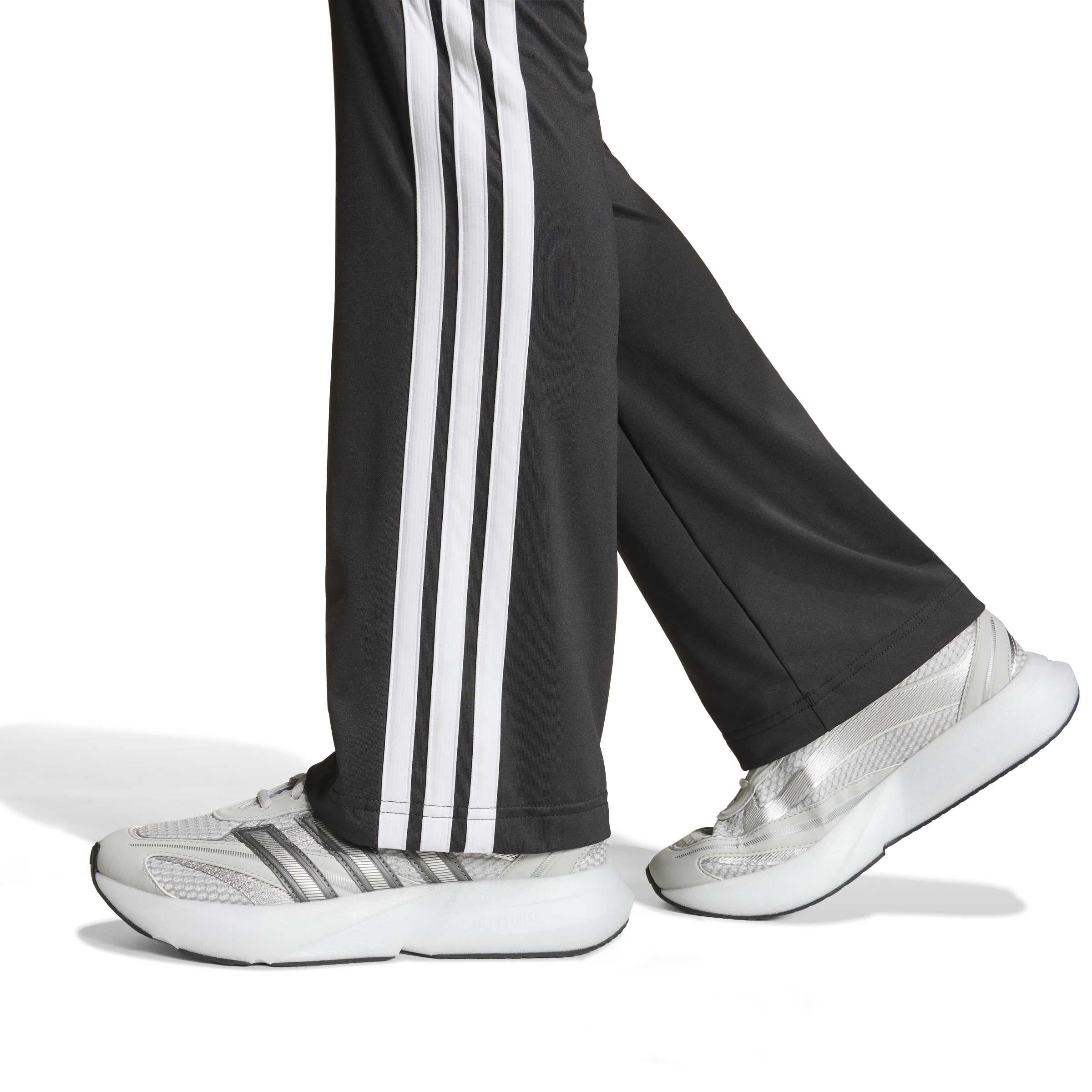 adidas Train Essentials 3-Stripes Flared Leggings - Medias (1/1) Niñas