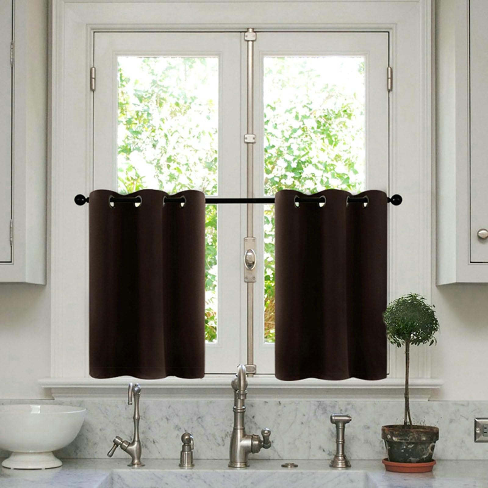Rideau salon moderne en tissu lourd marron café double face finitions oeillets 107x137 cm