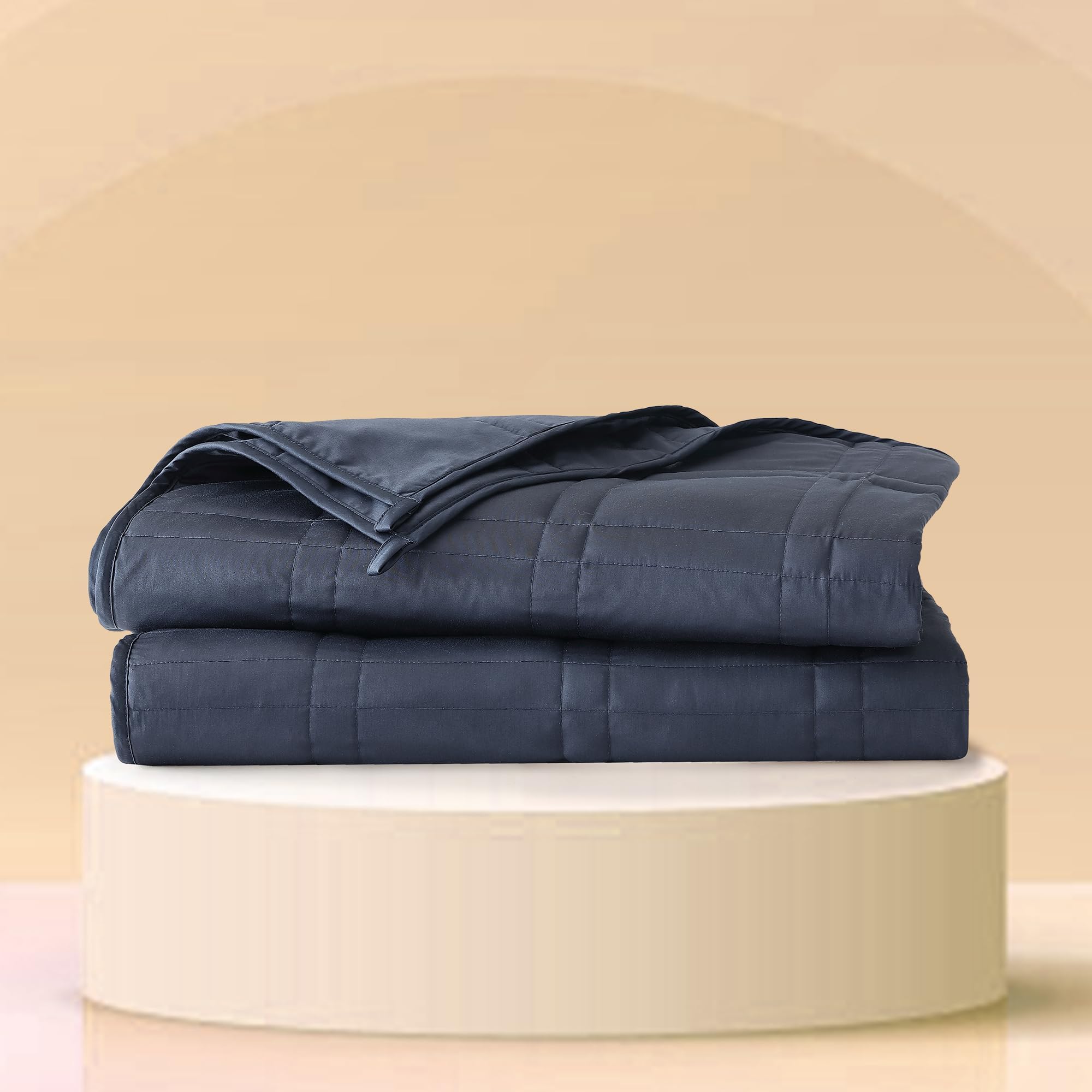 L'AGRATY Knitted Weighted Blanket - 48x72 Inches, 15 Lbs, No Beads, Machine Washable, Chunky Cable Knit - View #12