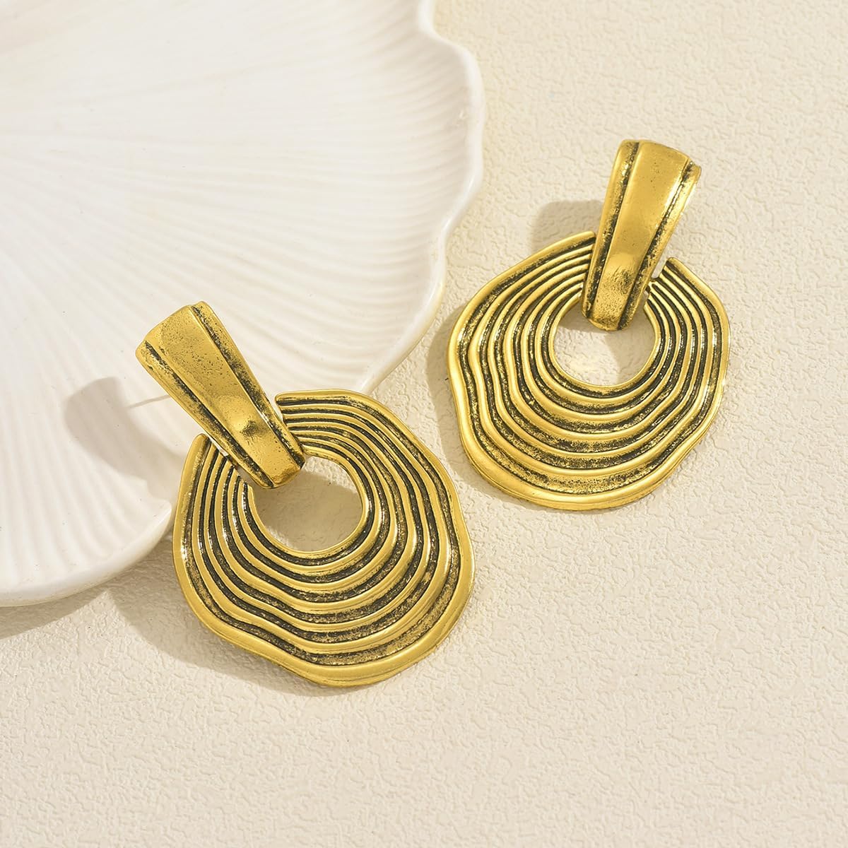 Chunky Gold Statement Earrings for Women Trendy Big Silver Earrings Large Drop Dangle Earring Geometric Circle Oval Round Vintage Earring Chunky Jewelry - Image 5