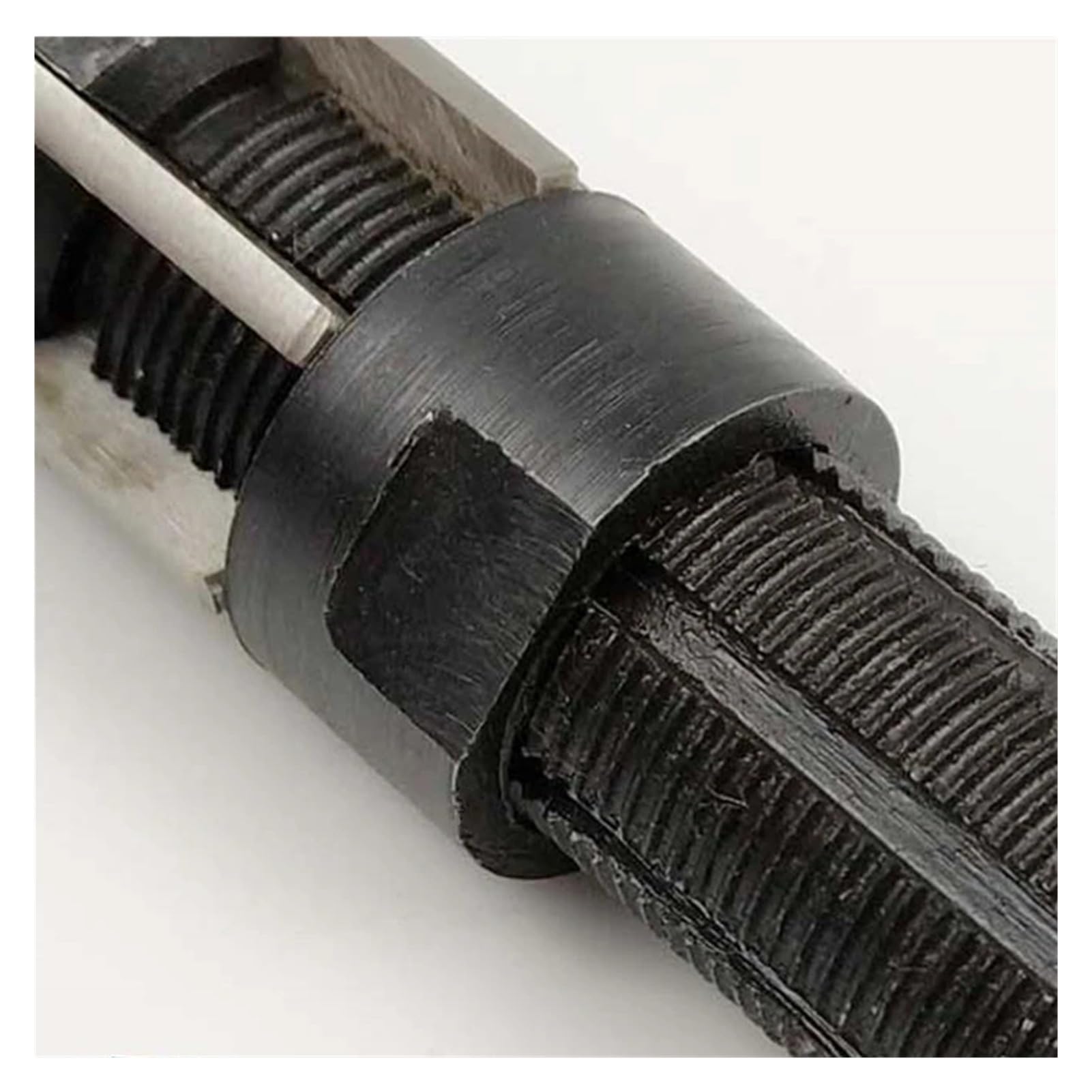 1 Stück Verstellbare Handreibahle 6,25–84 Mm, HSS-Größenbereich:, 8, 10, 12, 15, 20, 25, 30, 35, 40, 45, 50, 55, 60, 65, 70, 75, 80, 84(21-23)