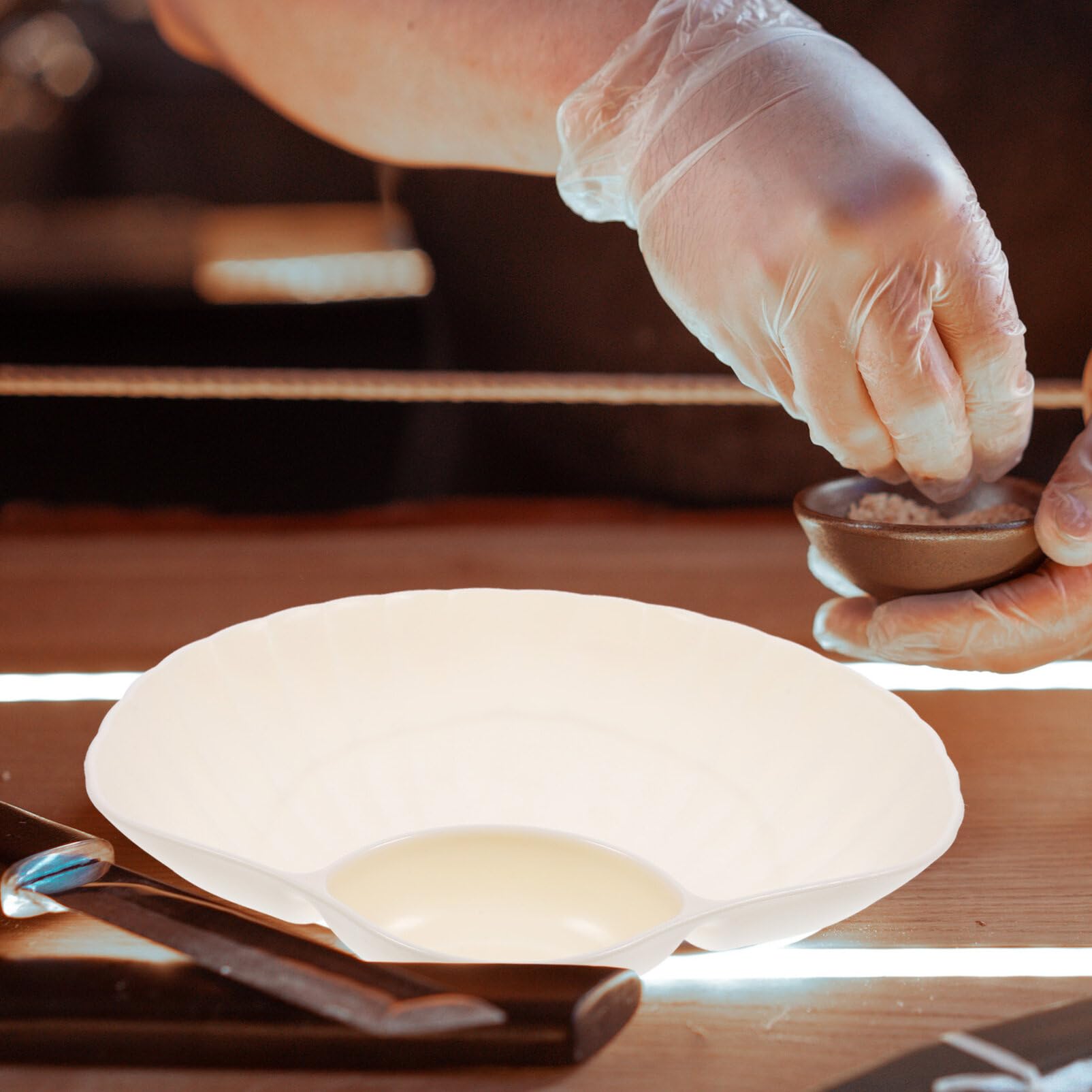 Cabilock 6pcs Shell Dumpling Serving Plate with Sauce Compartment Elegant Food Platter Tray for Chips Dips Appetizers and Snacks Dishwasher Safe Compact Design for Home Restaurant Use