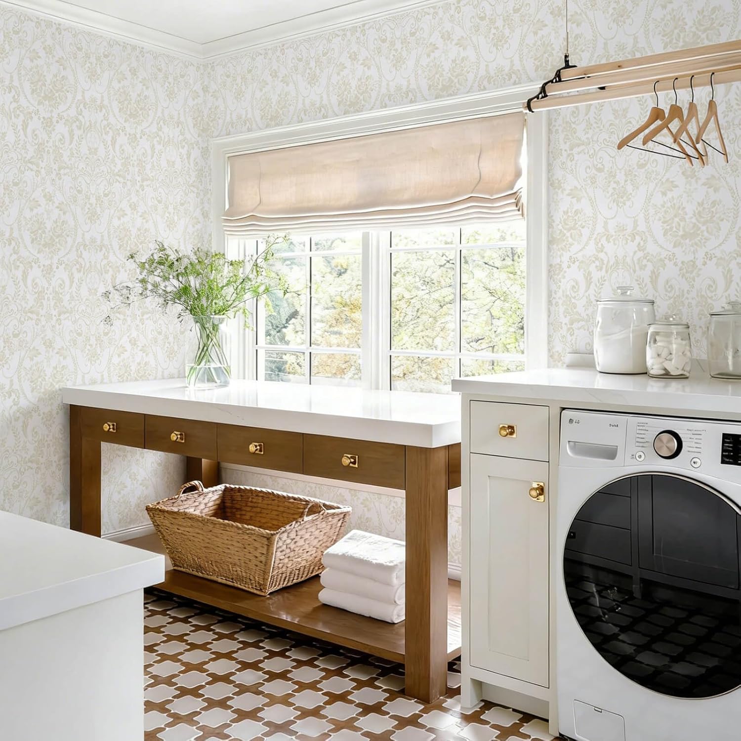 Beige Wallpaper Floral Peel and Stick Wallpaper Vintage Wall Paper Peel and Stick Modern Damask Watercolor Contact Paper for Bathroom Kitchen Self-Adhesive Vinyl Waterproof 393"×17.3"