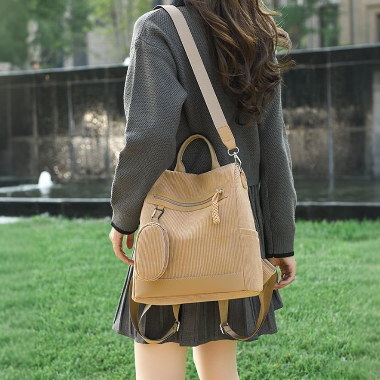 Sac à Dos Femme Antivol, Sacs à Main Portés Dos Femme, Petit Sac Bandoulière Fort Backpack Loisirs Casual Léger pour Voyage L'école Travail Université Collège Shopping
