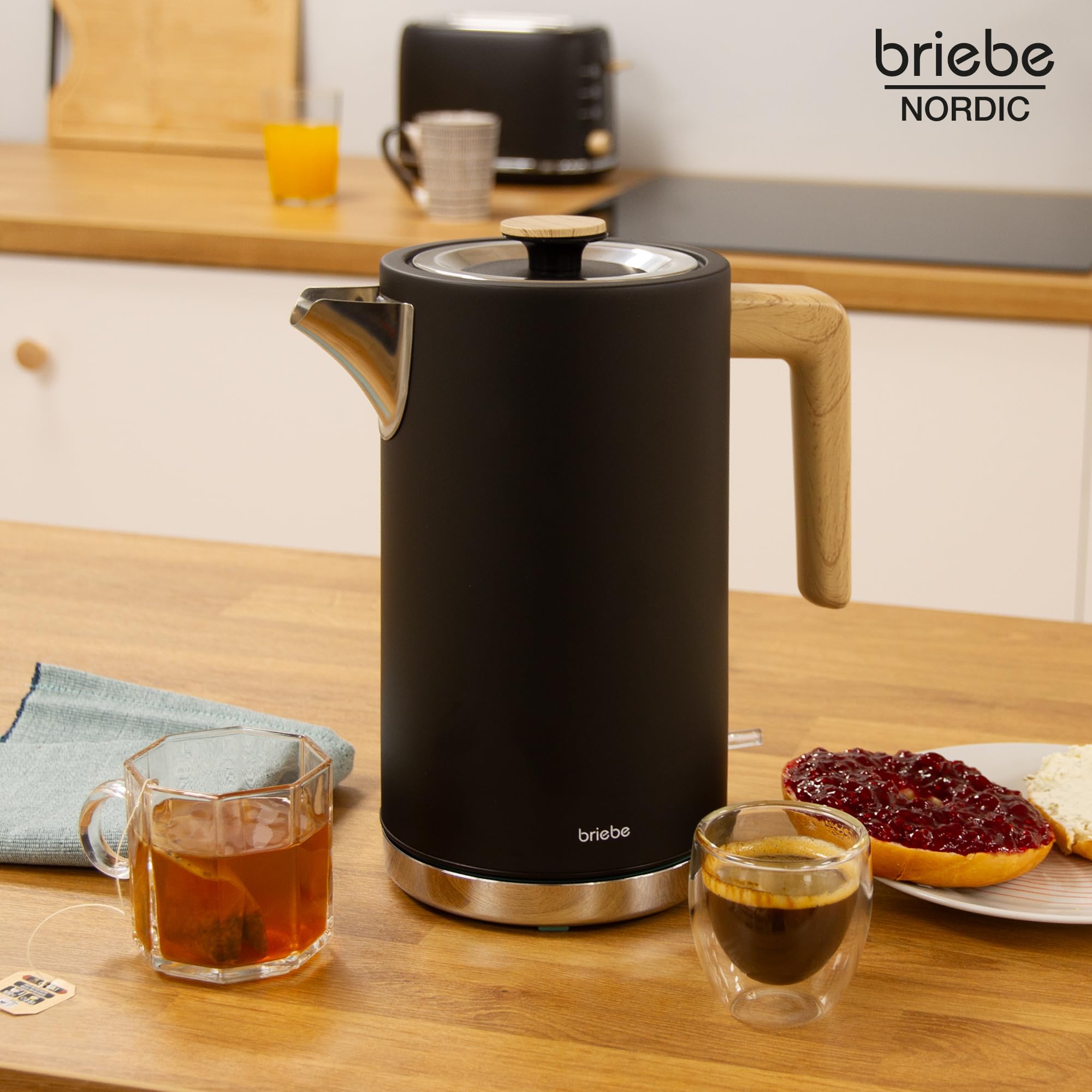 briebe Nordic Ensemble Grille Pain 2 Fentes Tranches Larges, 6 Niveaux de Dorage + Bouilloire Électrique 1,7 L sans Fil, 2200 W, sans BPA, Pack Petit Déjeuner Électroménager, Design Nordique, Noir