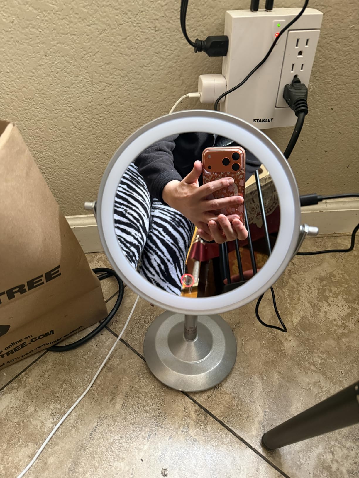 VFD 30X/1X Makeup Mirror with Lights, Height Adjustable Lighted Magnifying Vanity Mirror with 3 Lighting and Adjustable Brightness, 3000mAh Rechargeable Double Sided Switch for Desk Women Gift
