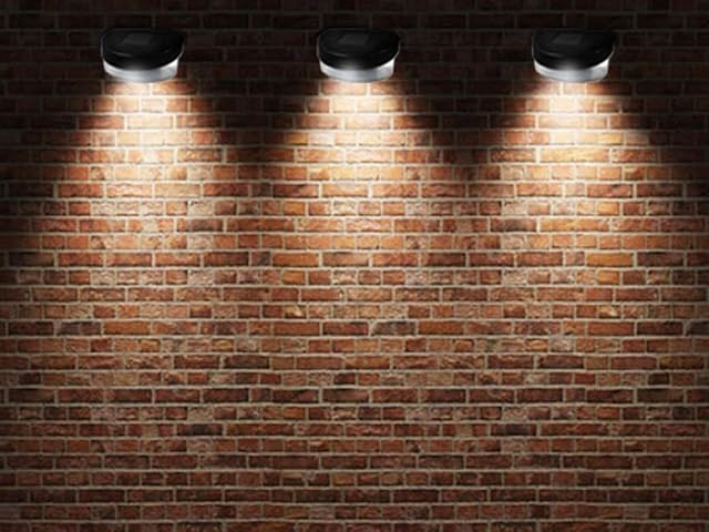 SoSupplies 6 x Solar Powered Door Fence Wall Lights LED Outdoor Garden Lighting