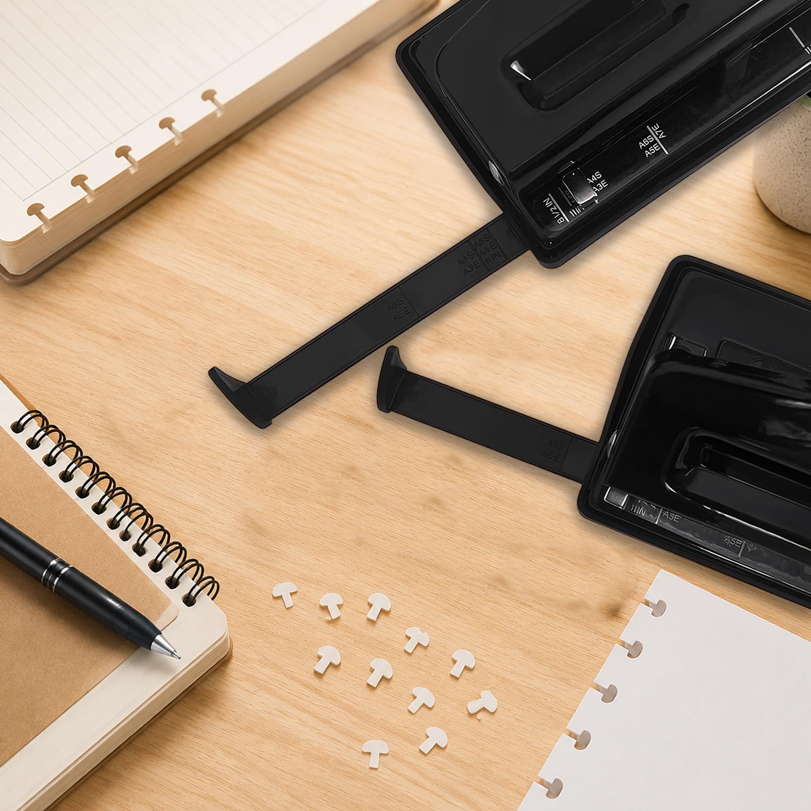 Perforatrice a fungo con 11 fori, perforatrice con marcatori di posizionamento | Pratica base per rifiuti di carta in plastica, strumento di rilegatura per quaderni adatto per carte A4 A5 A6
